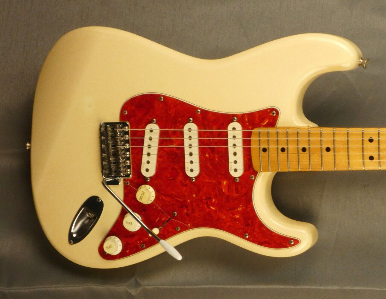 fender-stratocaster-st-5432011