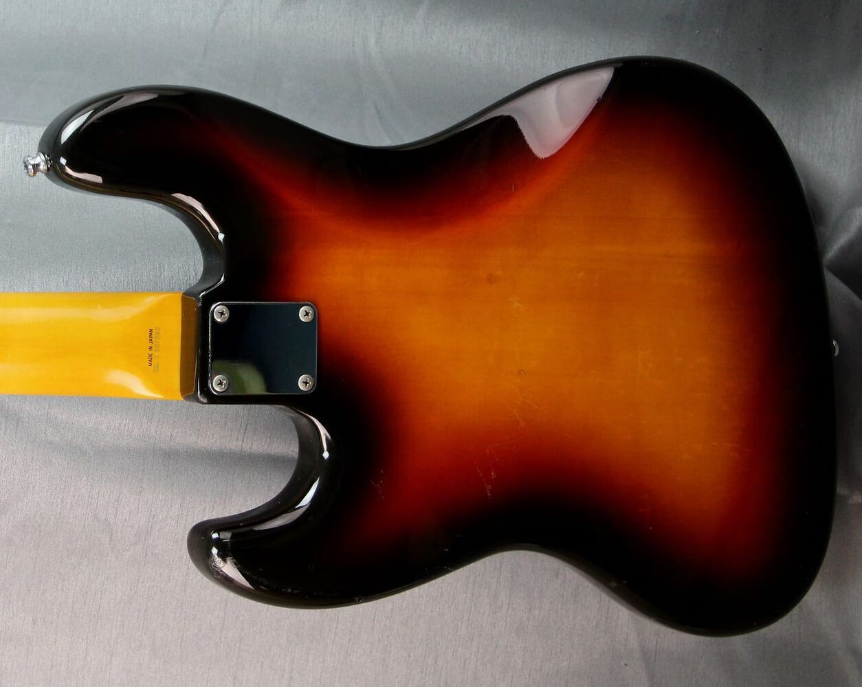fender-jazz-bass-5221198