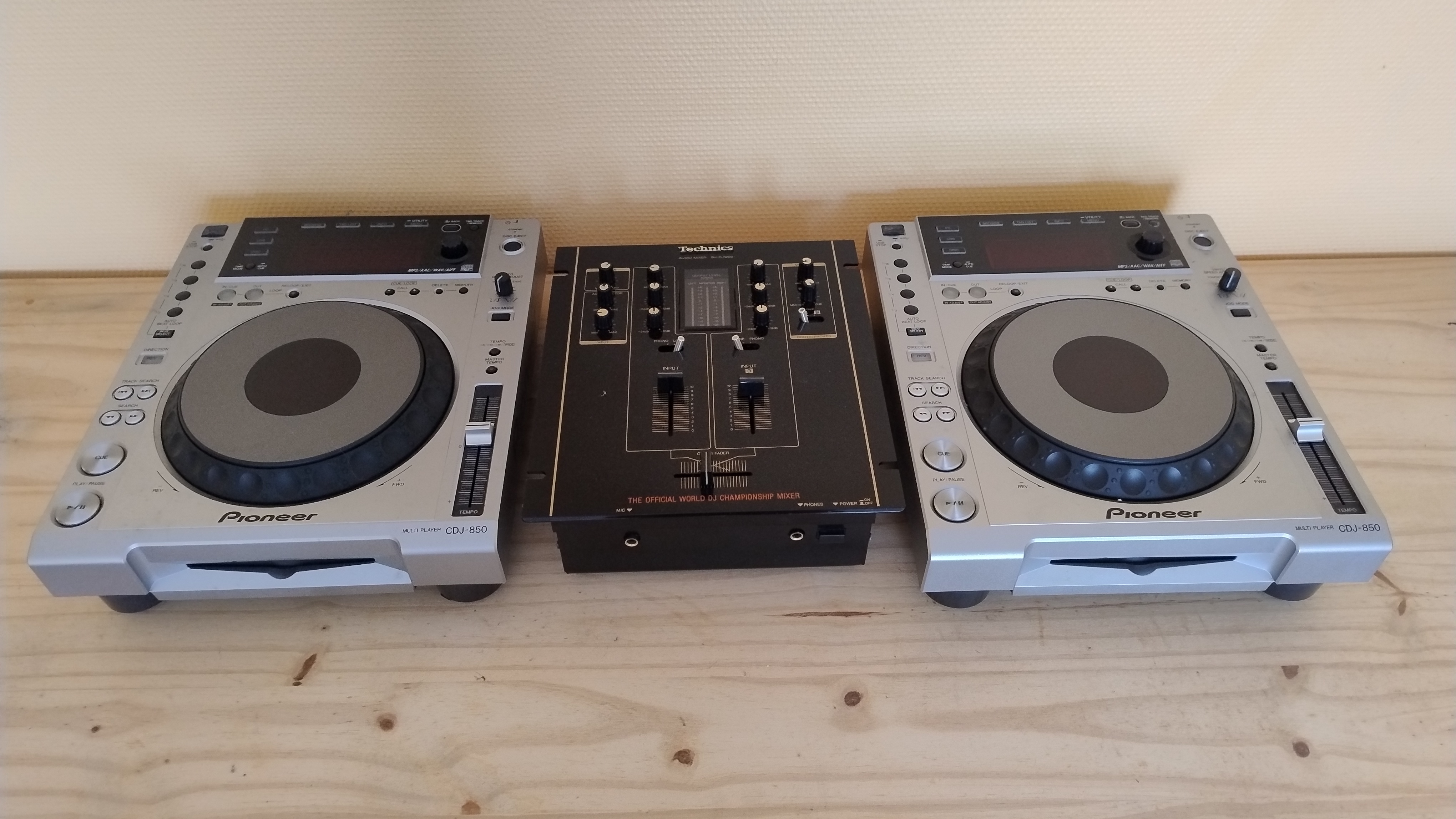 Paire de CDJ 850