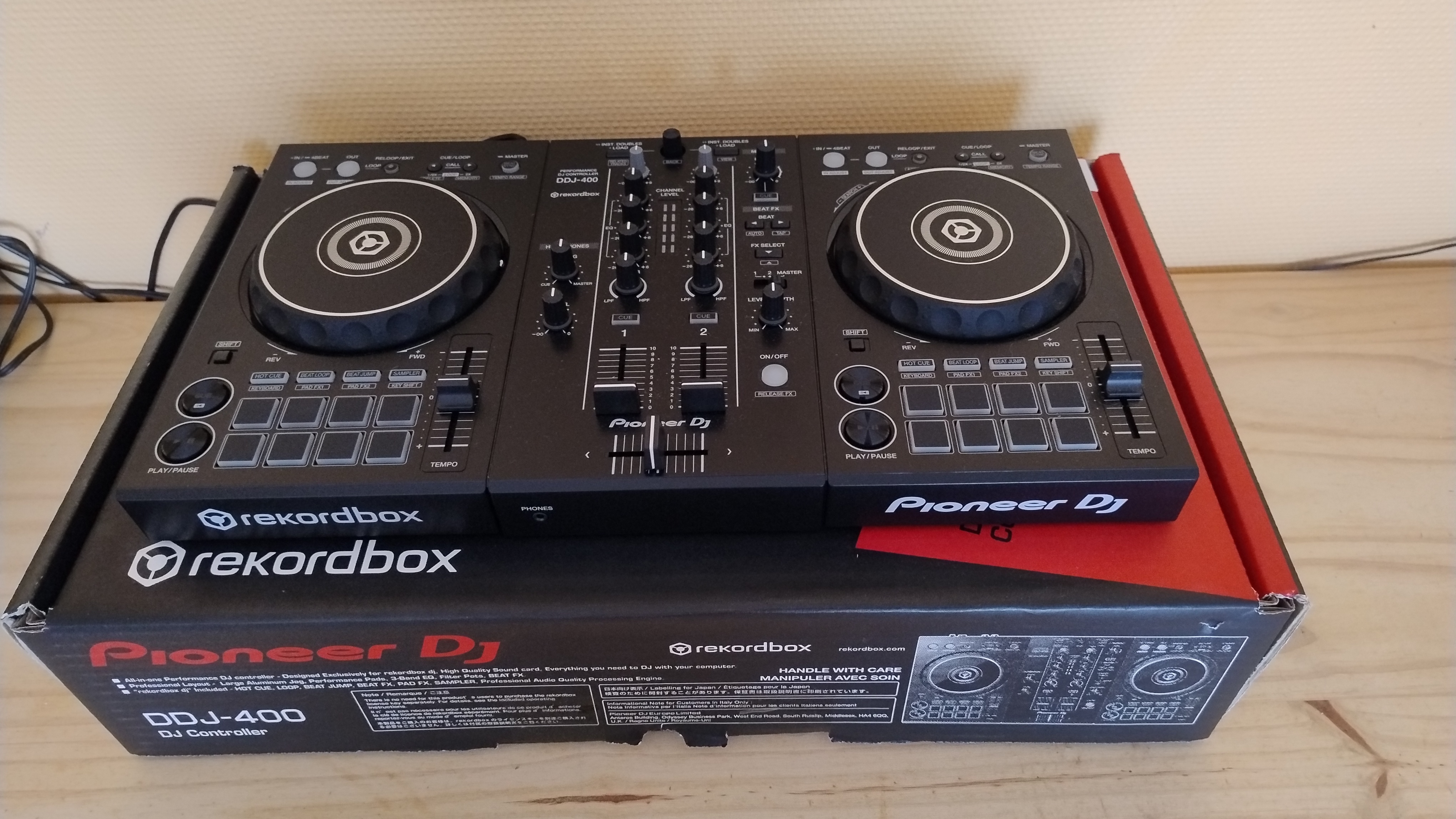 Contrôleur DDJ 400 Parfait état