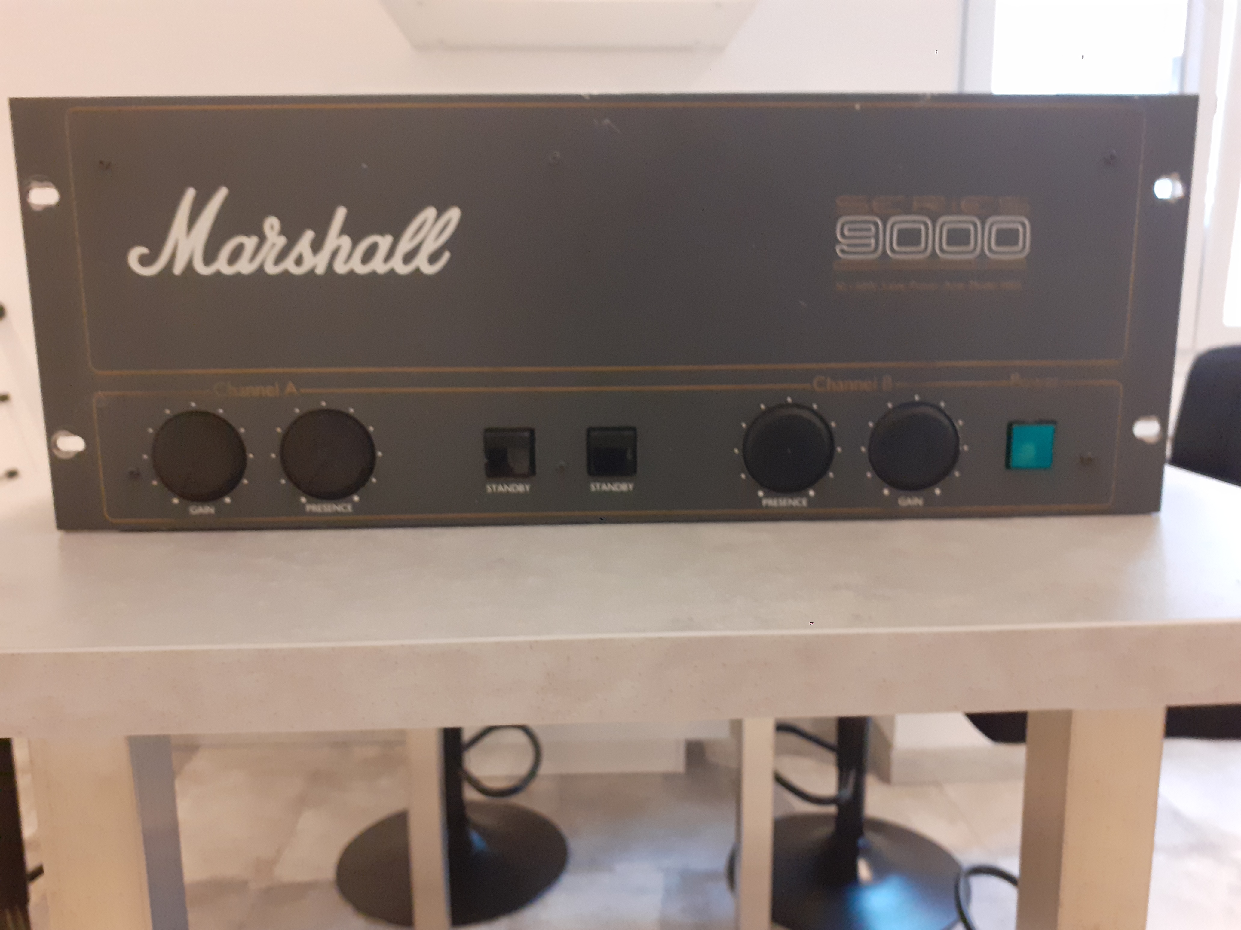 Marshall 9005 - Ampli de puissance stéréo 50W + 50W à lampes
