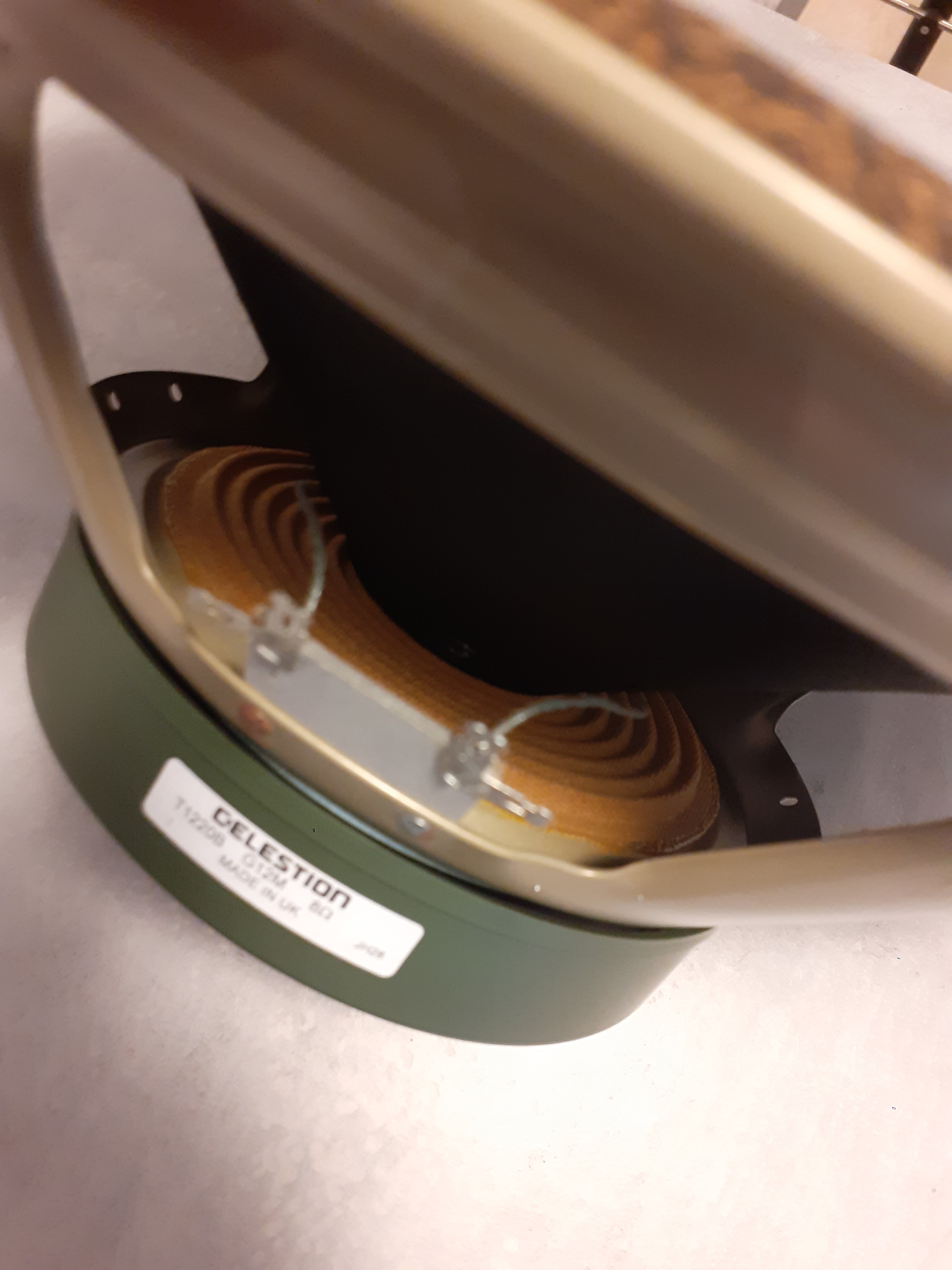 Celestion G12M Greenback — Haut-parleur 12 pouces 8 ohms