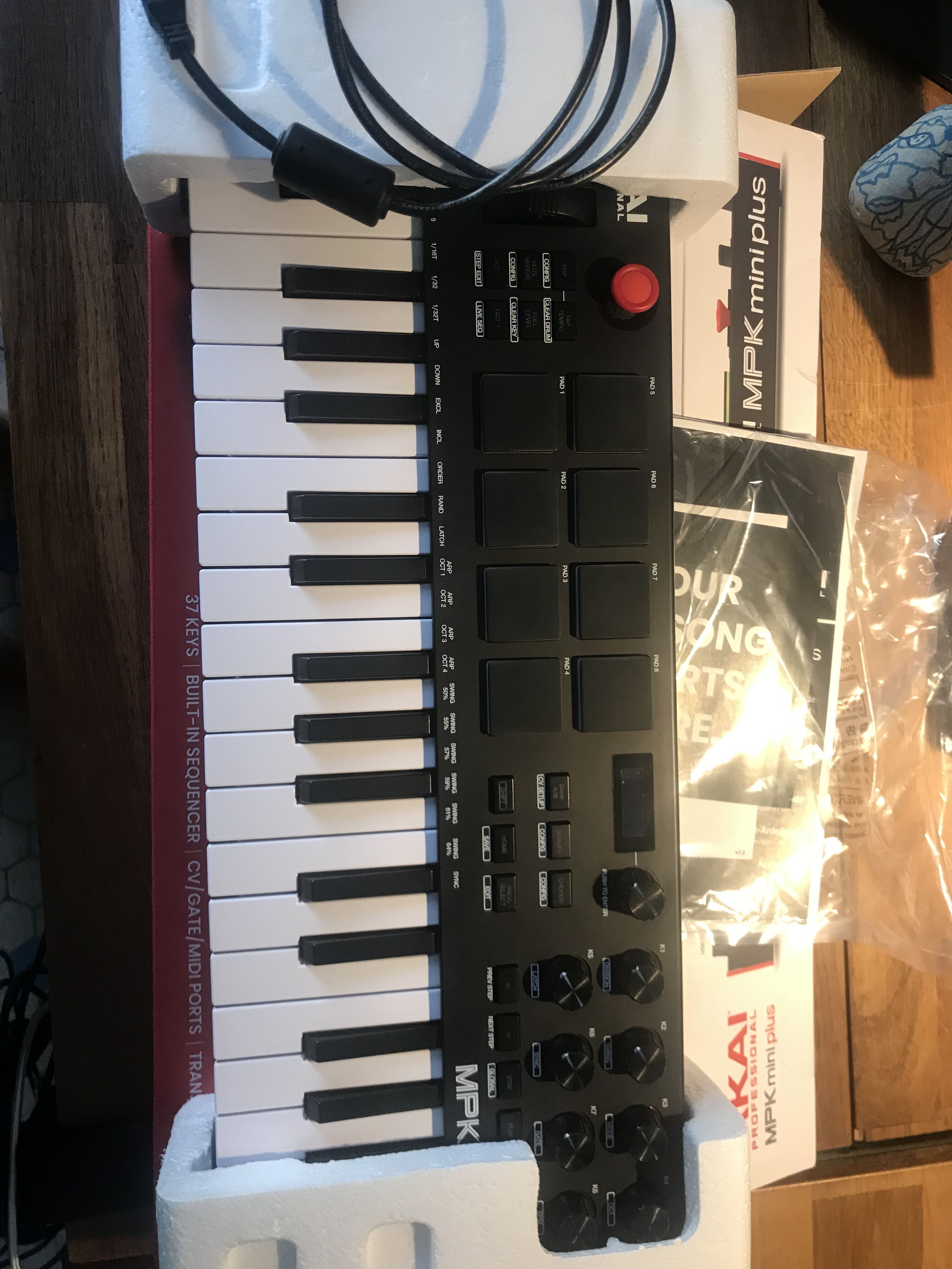 Akai Professional MPK Mini Plus (77547)