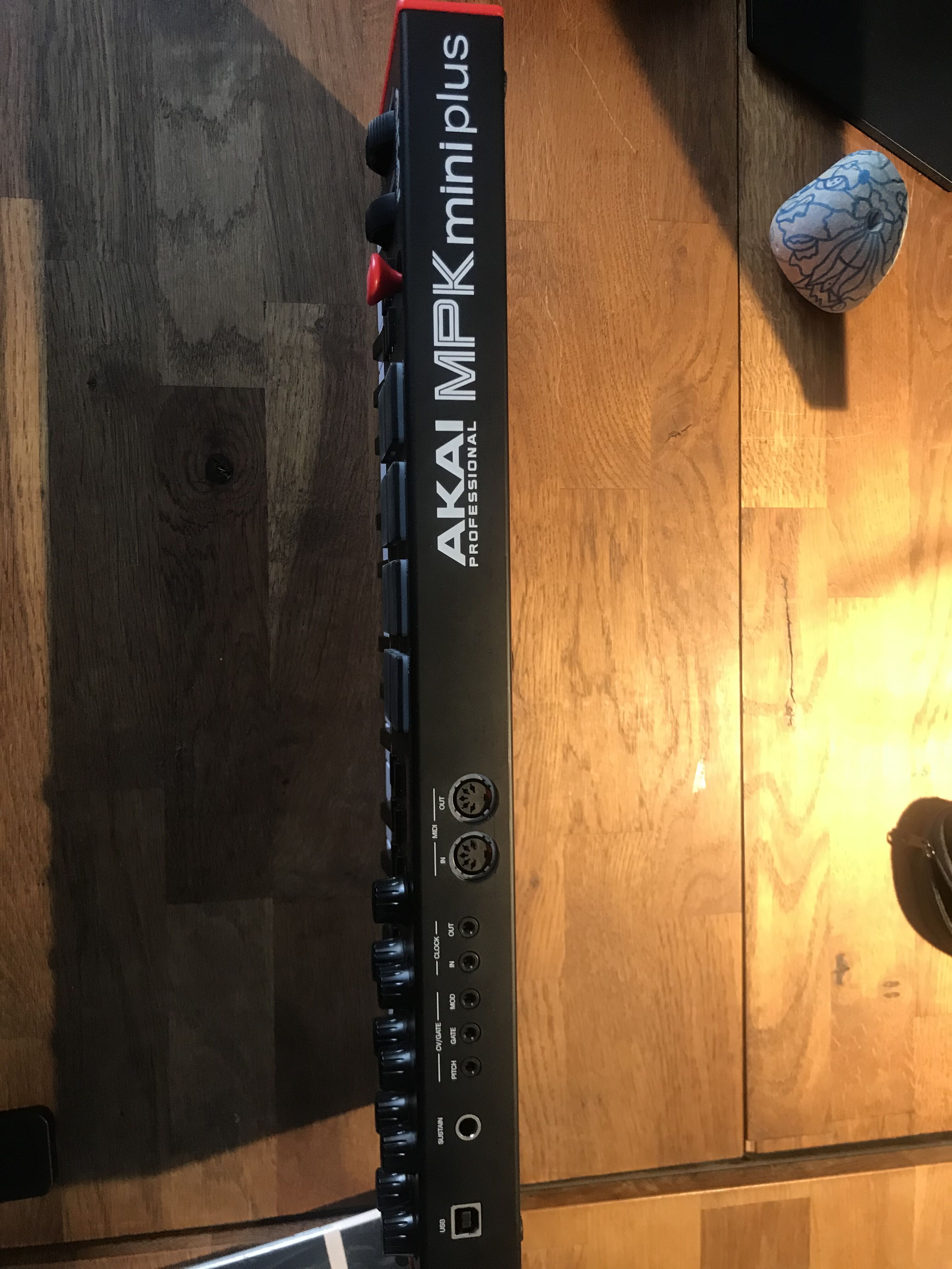 Akai Professional MPK Mini Plus (5183)