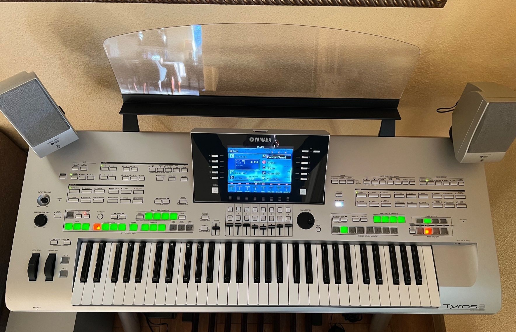 Vends TYROS 3 en excellent état 