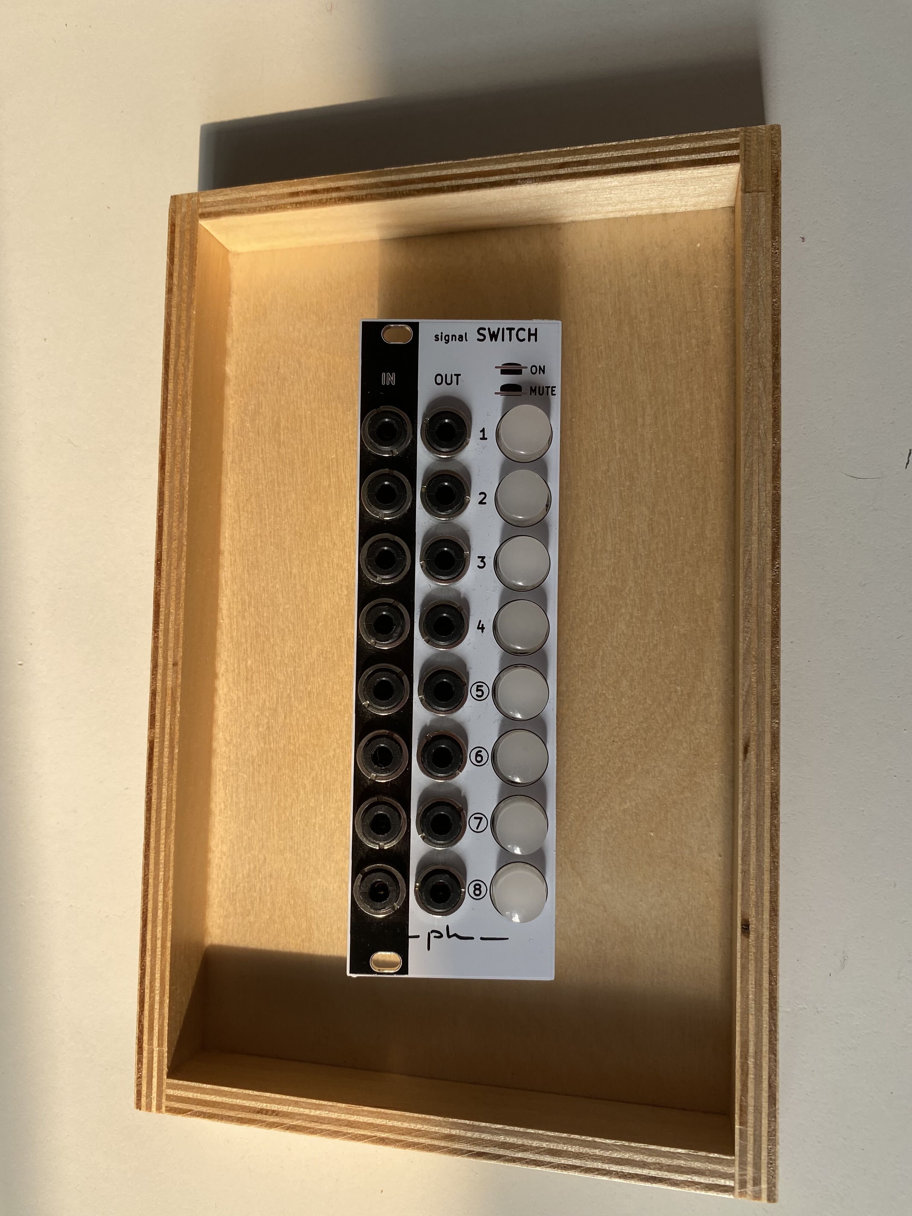 Vends ph modular Signal Switch