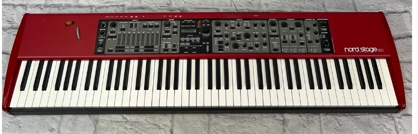 Vends Nord stage EX compact 