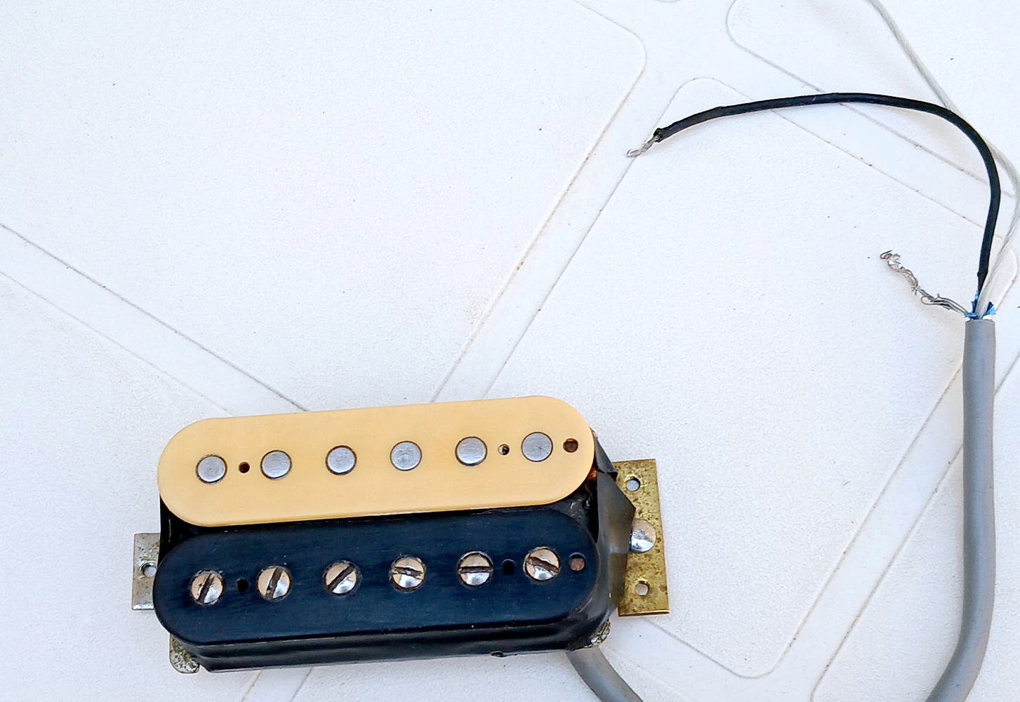 Micro bridge Gibson Velvet Brick de 1981