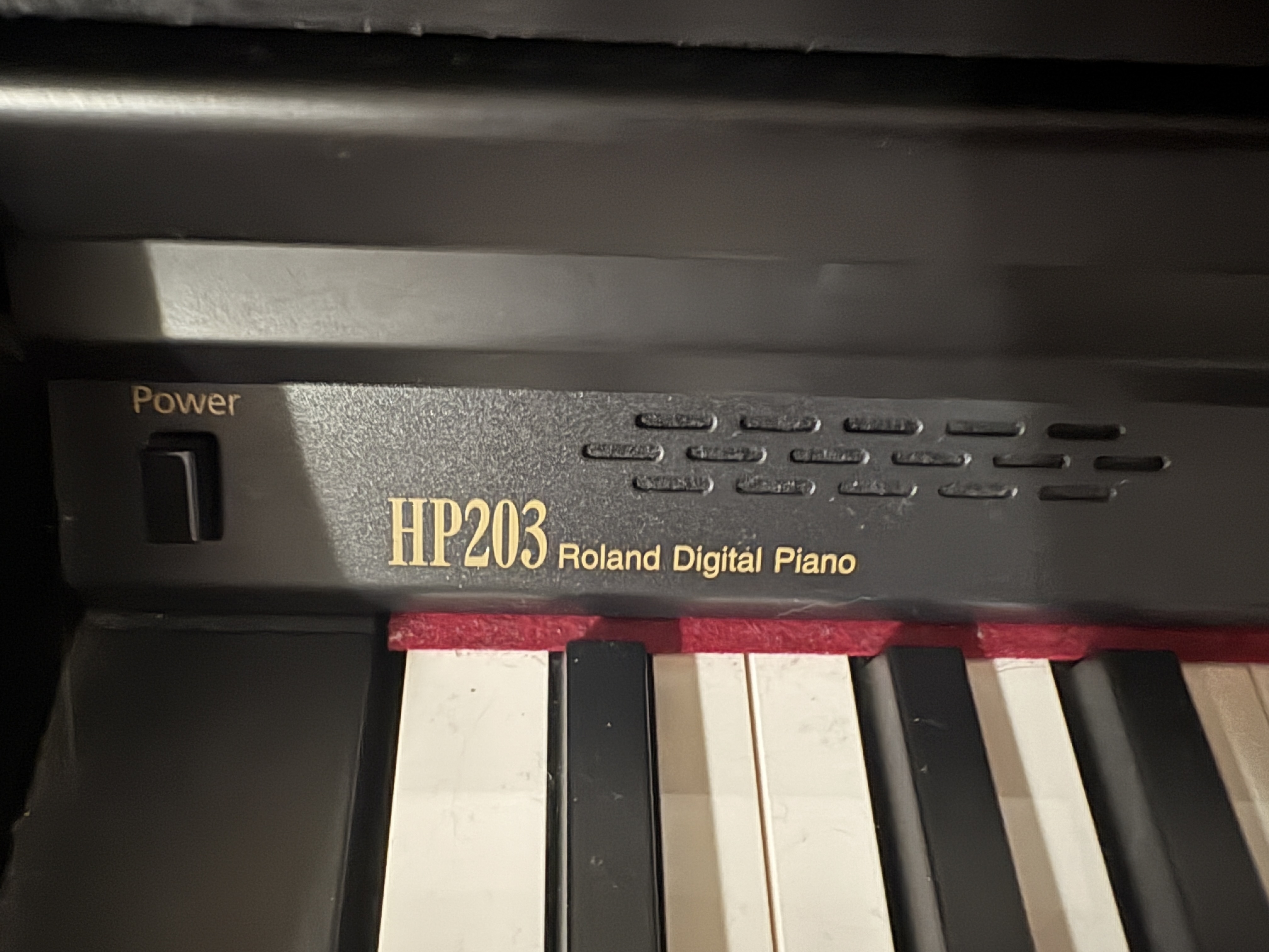 Roland HP203E (48493)