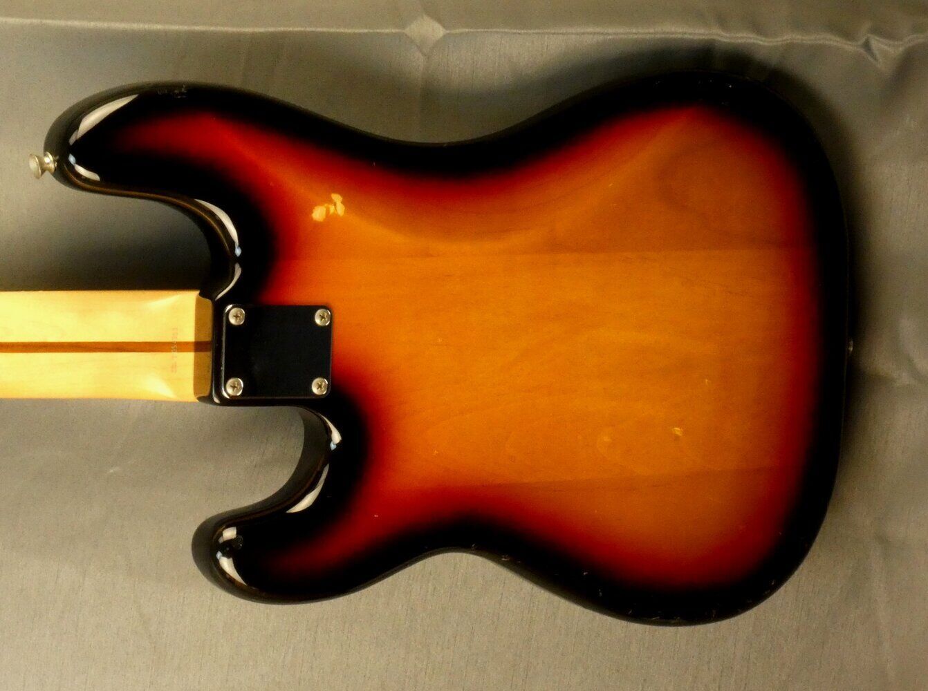 fender-precision-bass-5462618