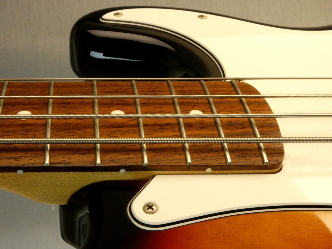 fender-precision-bass-5462620
