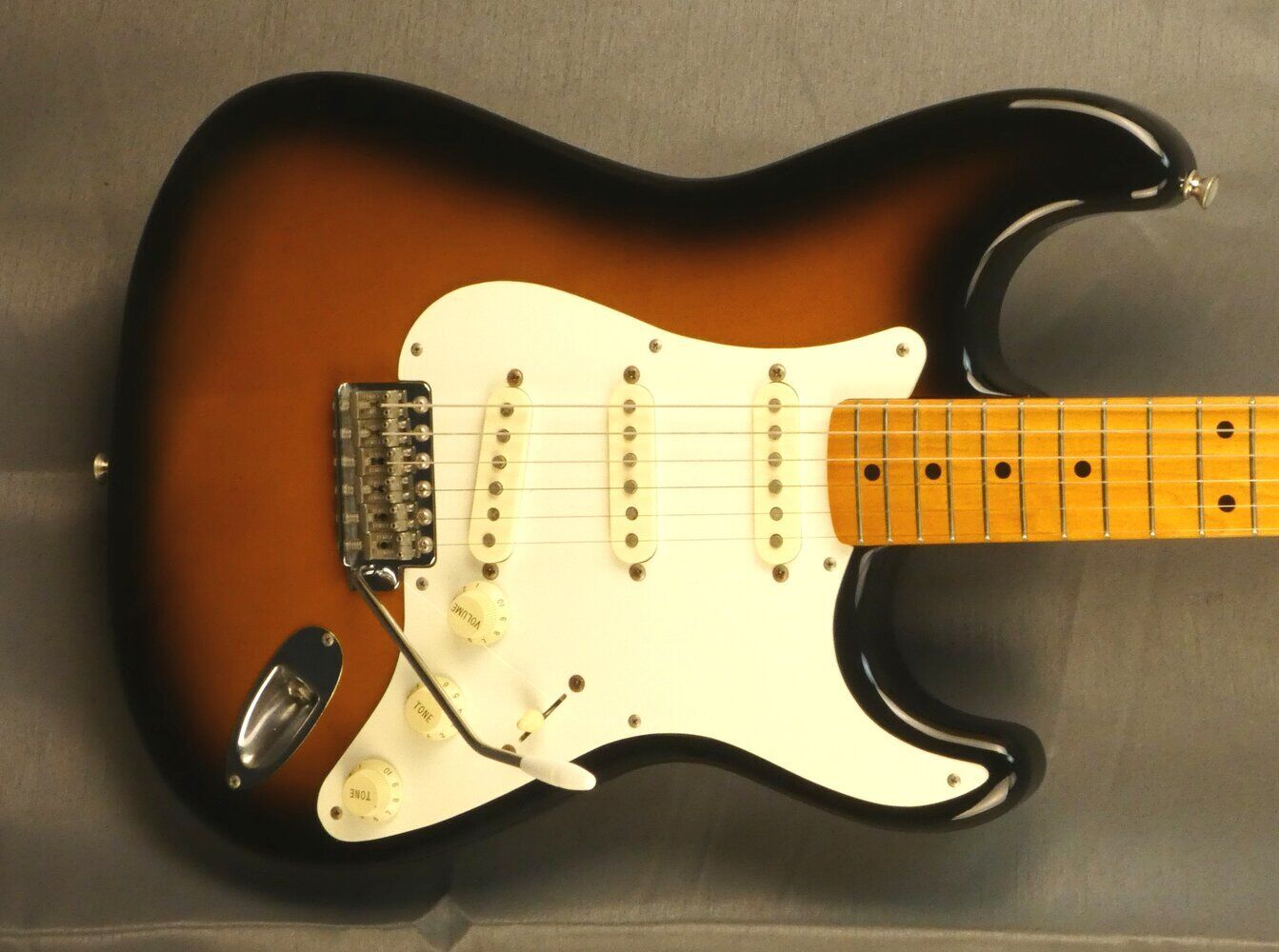 fender-stratocaster-st-5462211