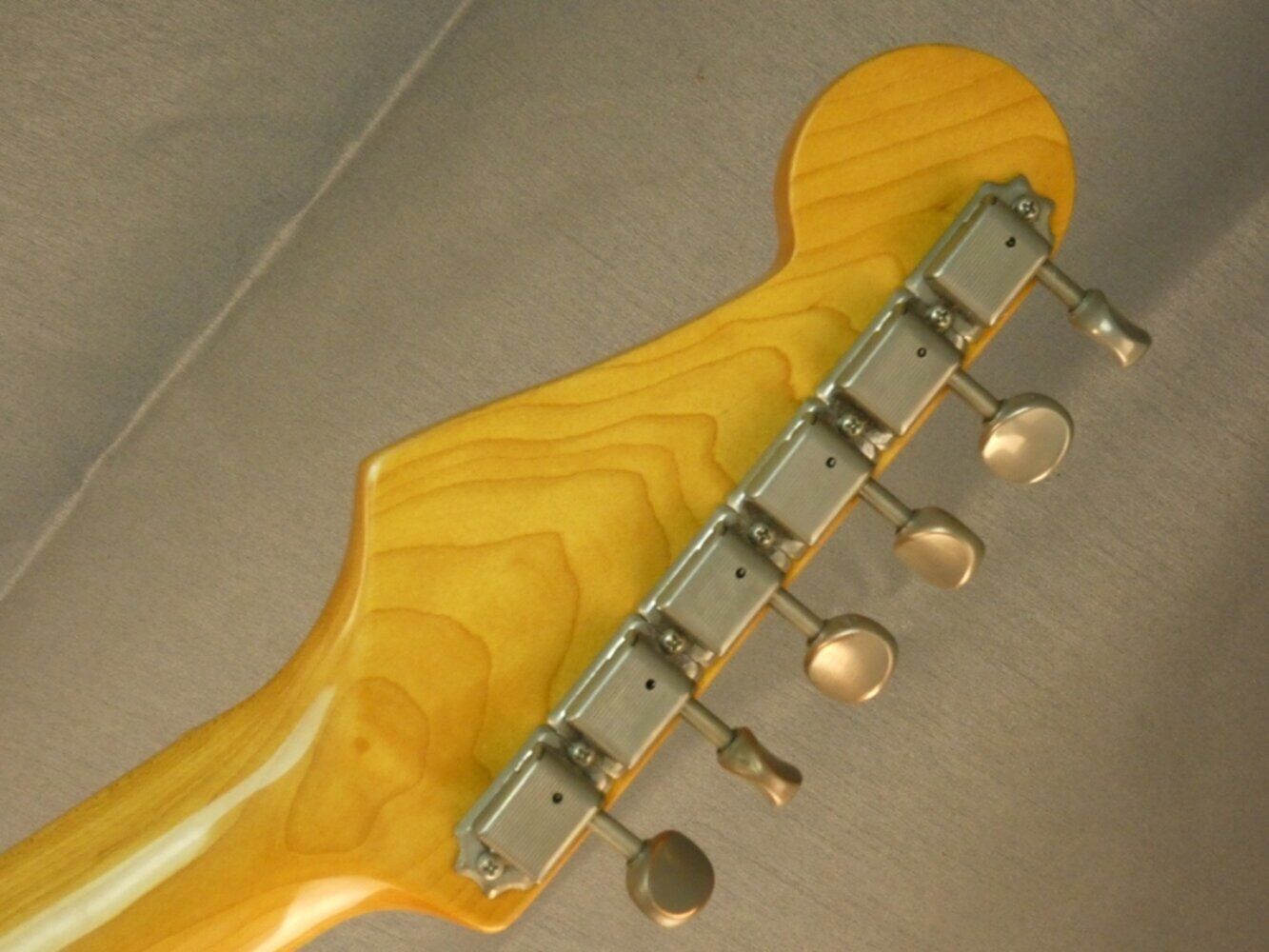 fender-stratocaster-st-5462216