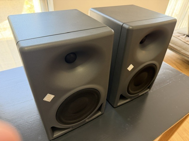 Vends Paire enceintes monitoring NEUMANN KH 150 + MICRO MA1