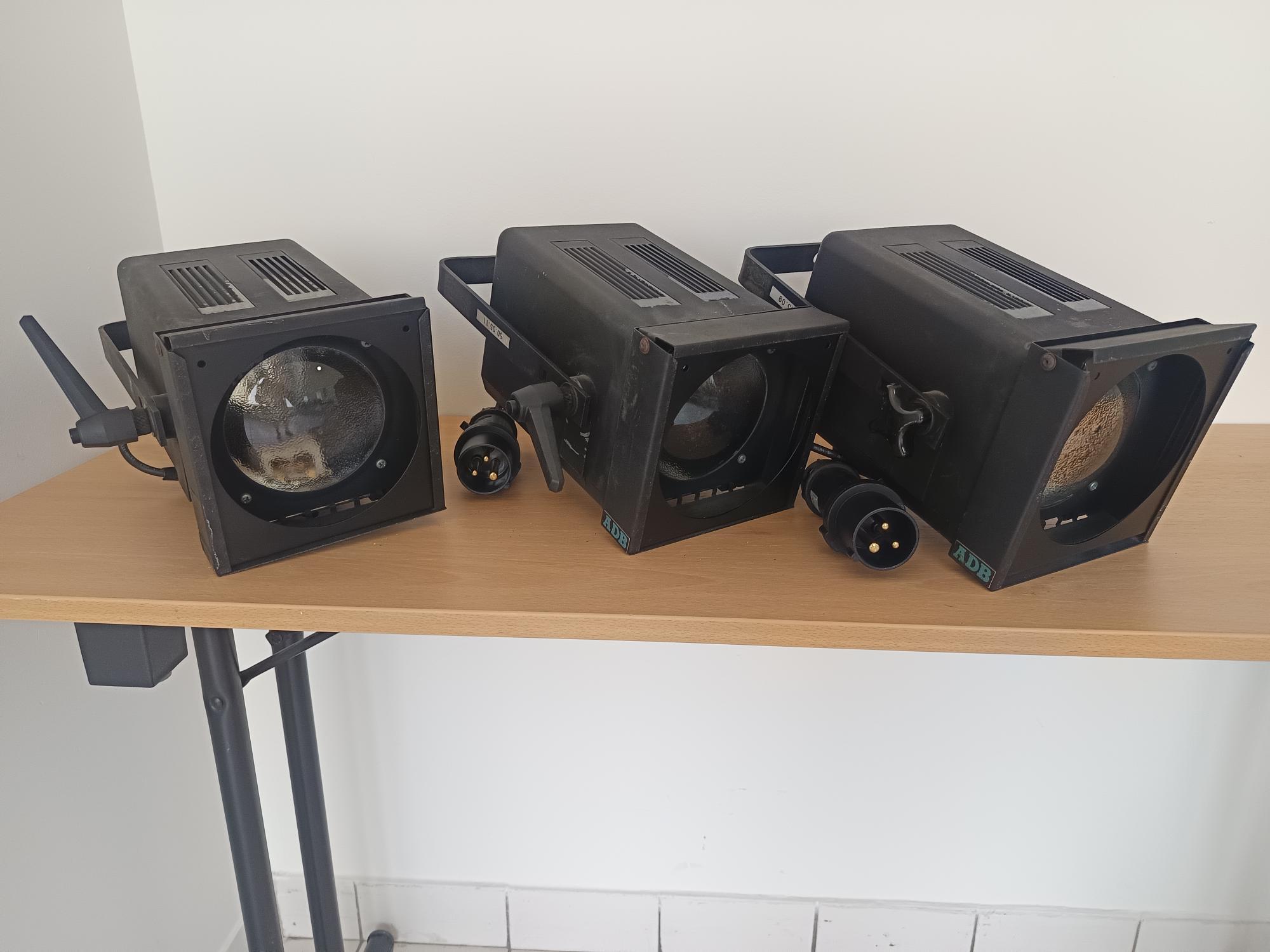 3 Plans Convexes 500/650W ADB A56