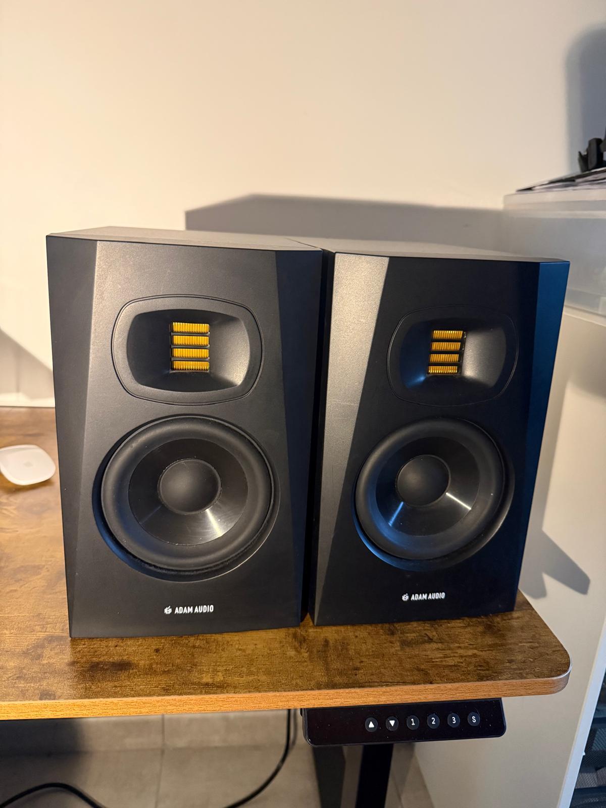 Paire d'enceintes T5V ADAM AUDIO