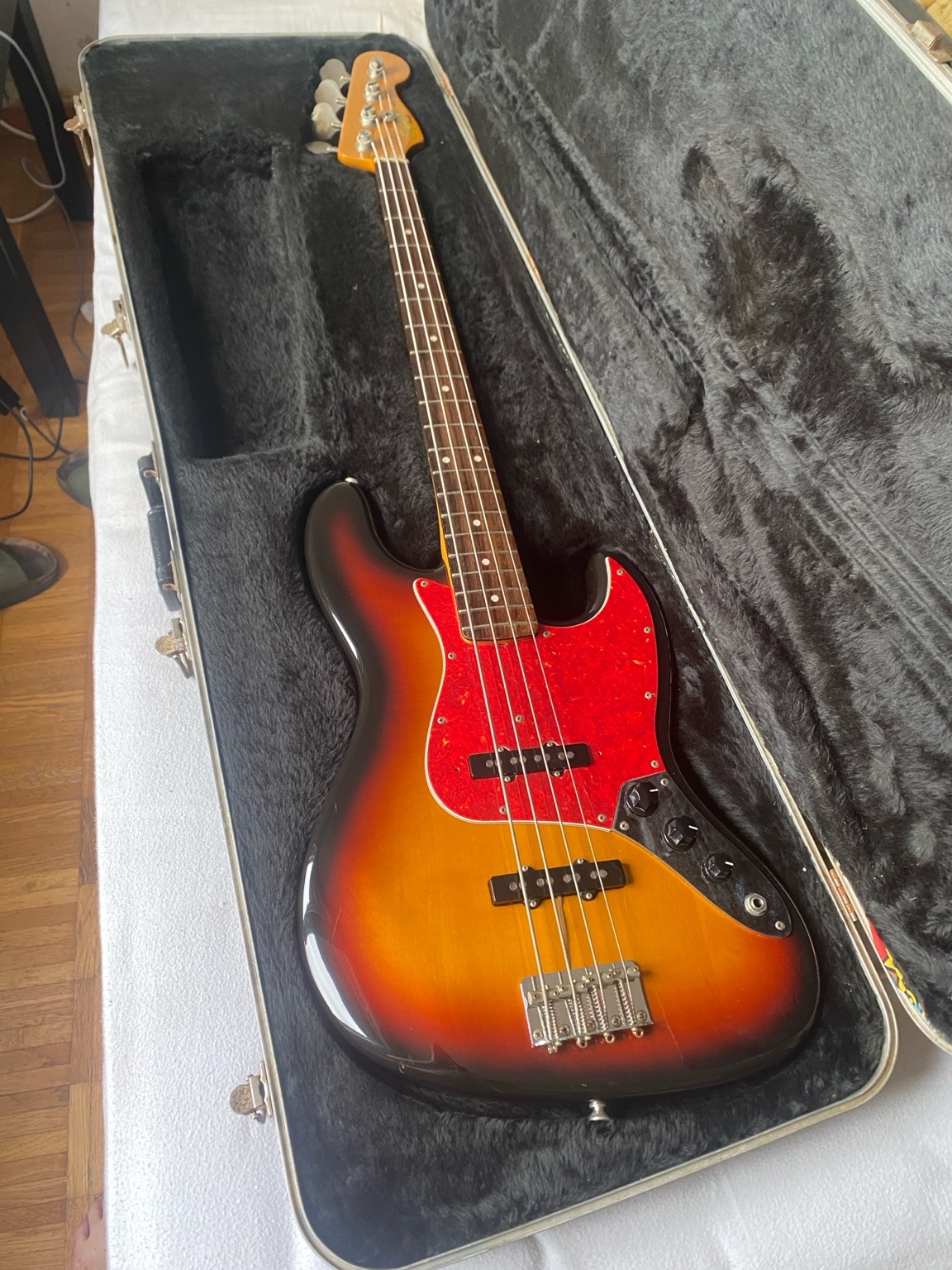 Vends Fender JB62 '62 Reissue Jazz Bass MIJ 3 Tone Sunburst