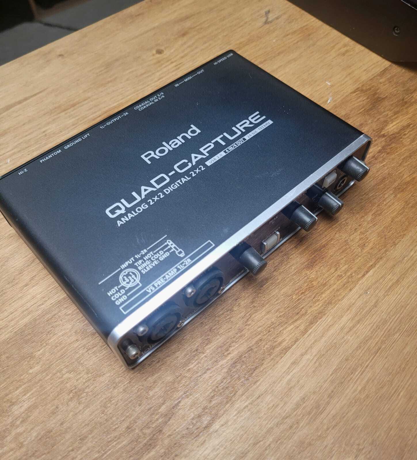 Vends interface audio Roland UA-55 Quad-Capture en bon état 