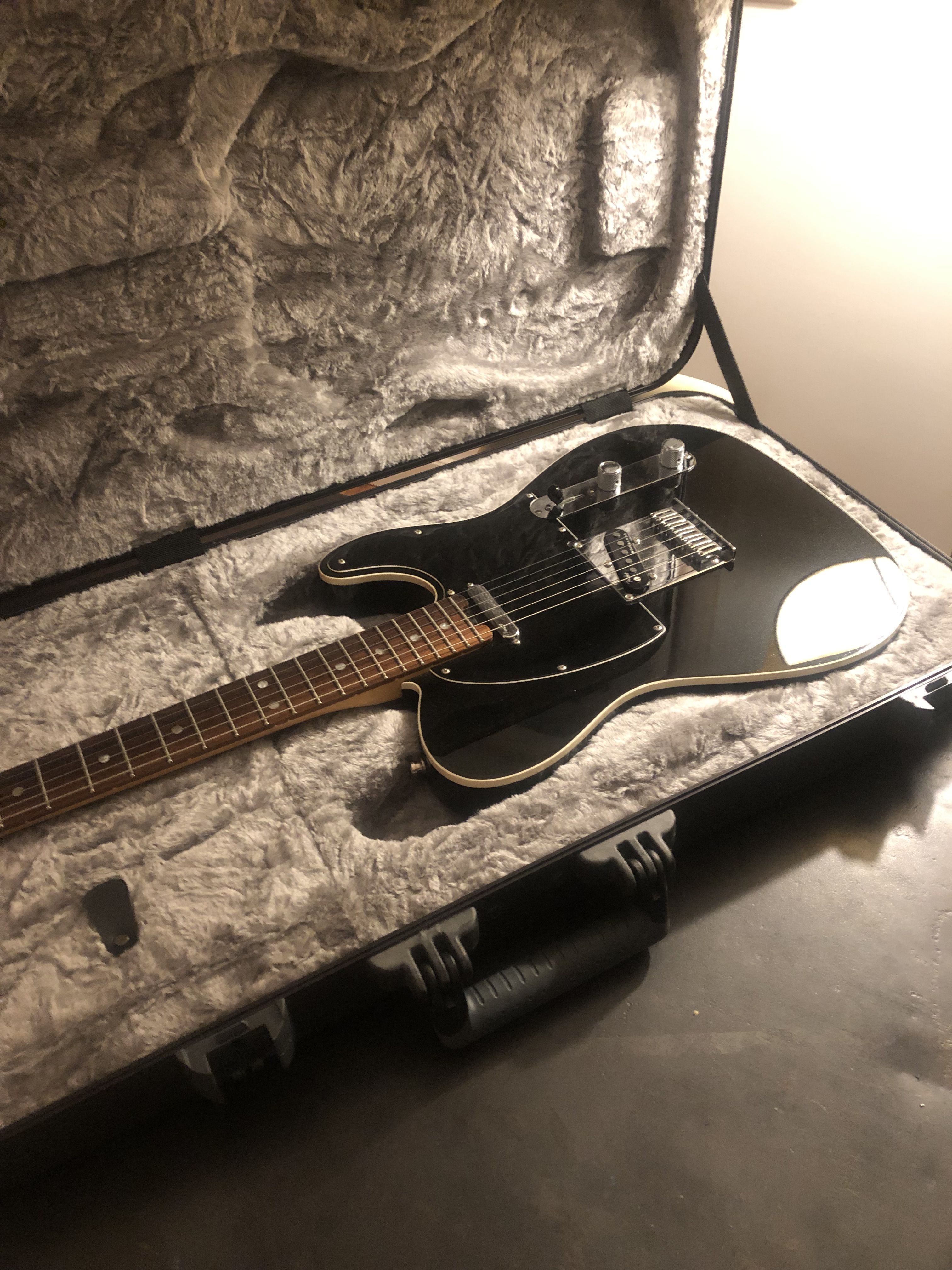 Vends Fender American Elite Telecaster sparkling black