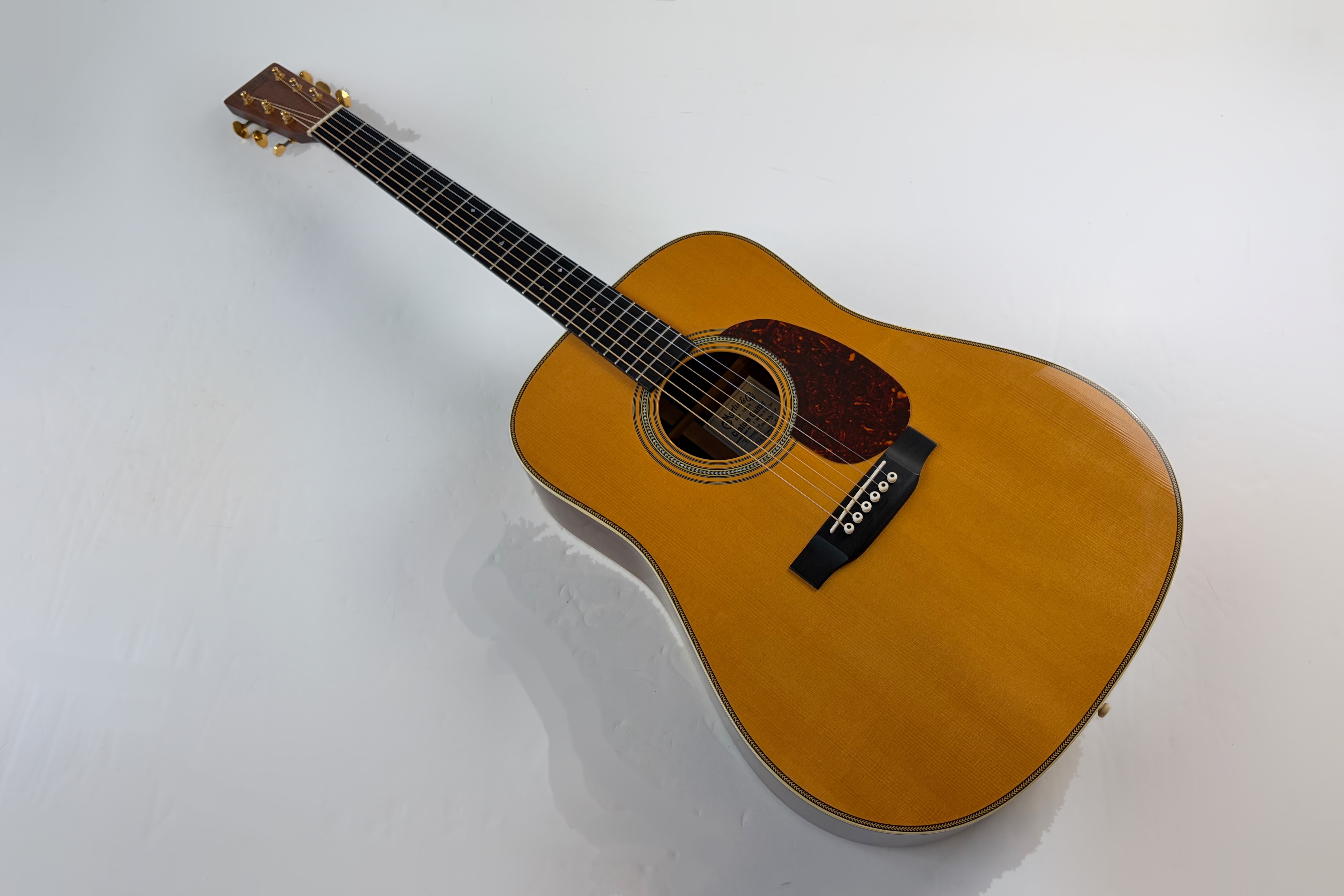 Martin & Co HD-28V (84319)