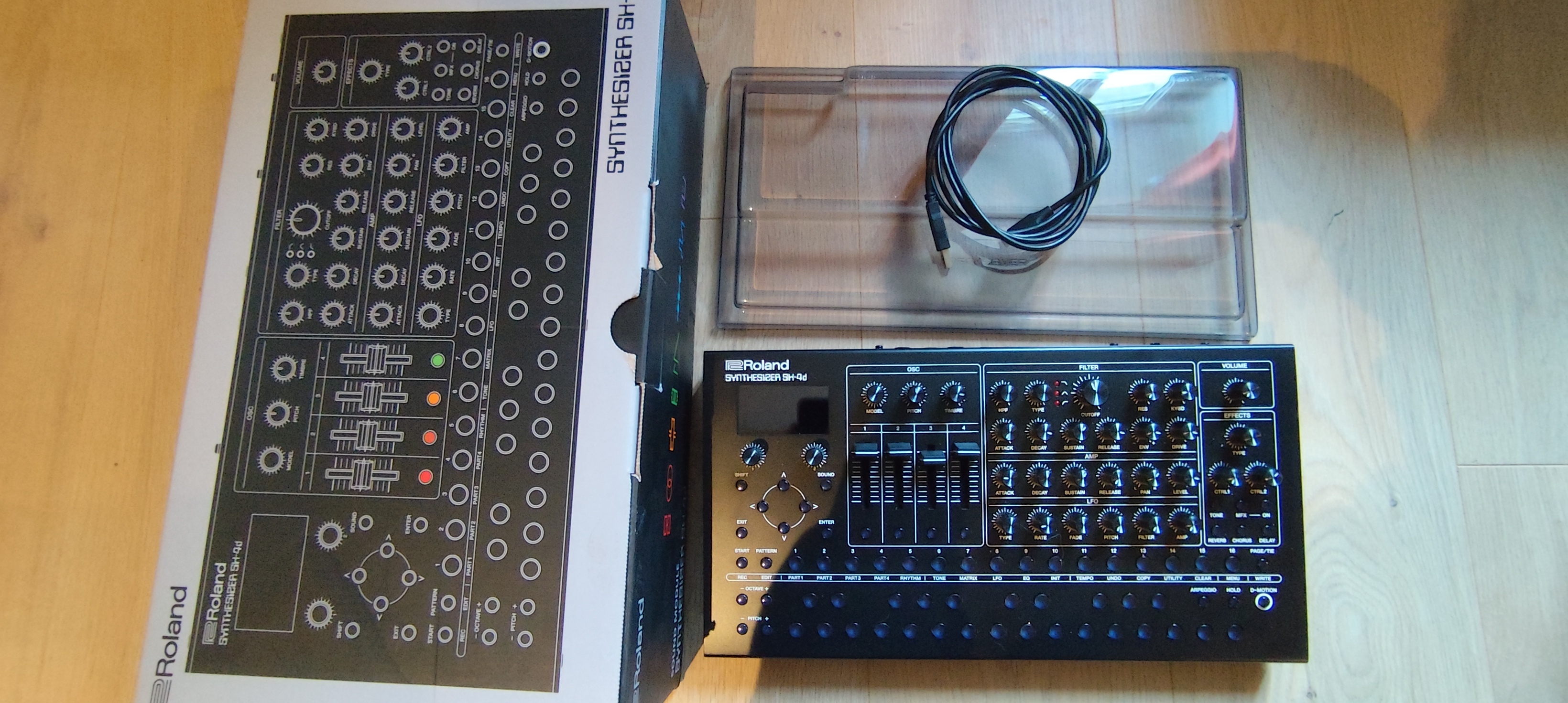 Vend roland sh4d 
