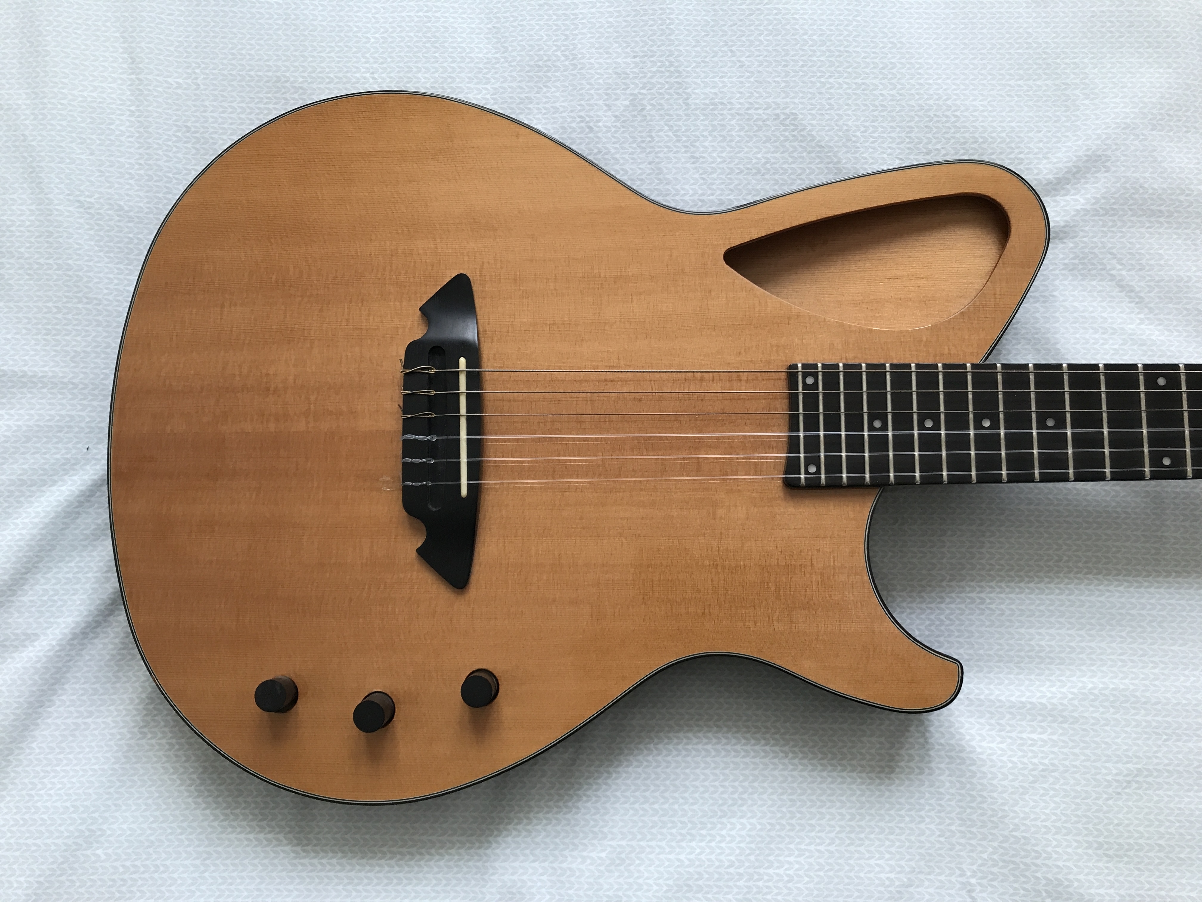 RARE Aria NXG-03 Hybrid Nylon Electro-Acoustic - Made in Japan - Excellent état et sonorité