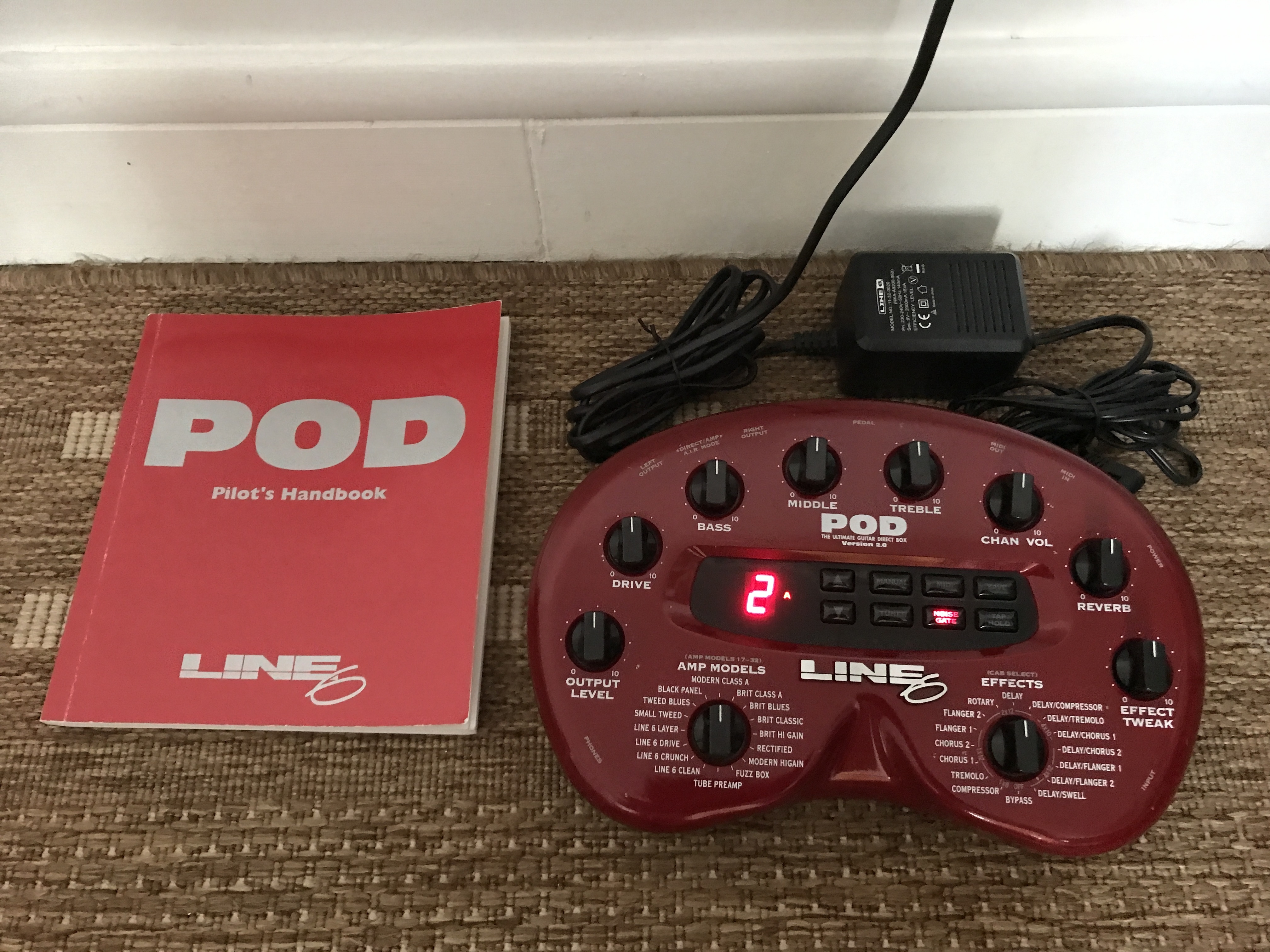 Line 6 Pod V 2.0 Processeur Guitare Electrique TBE