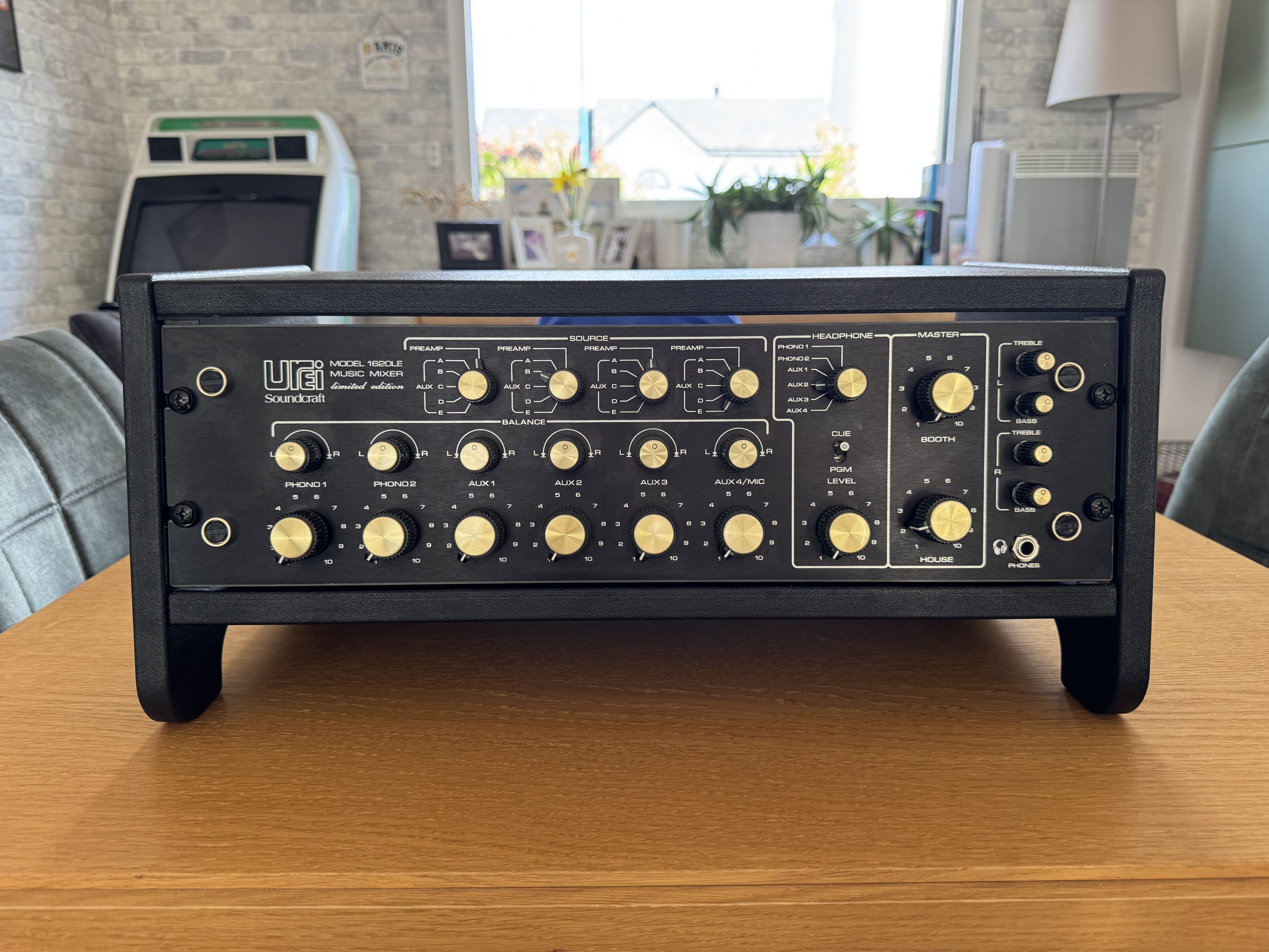 Urei Dj 1620LE (4376)