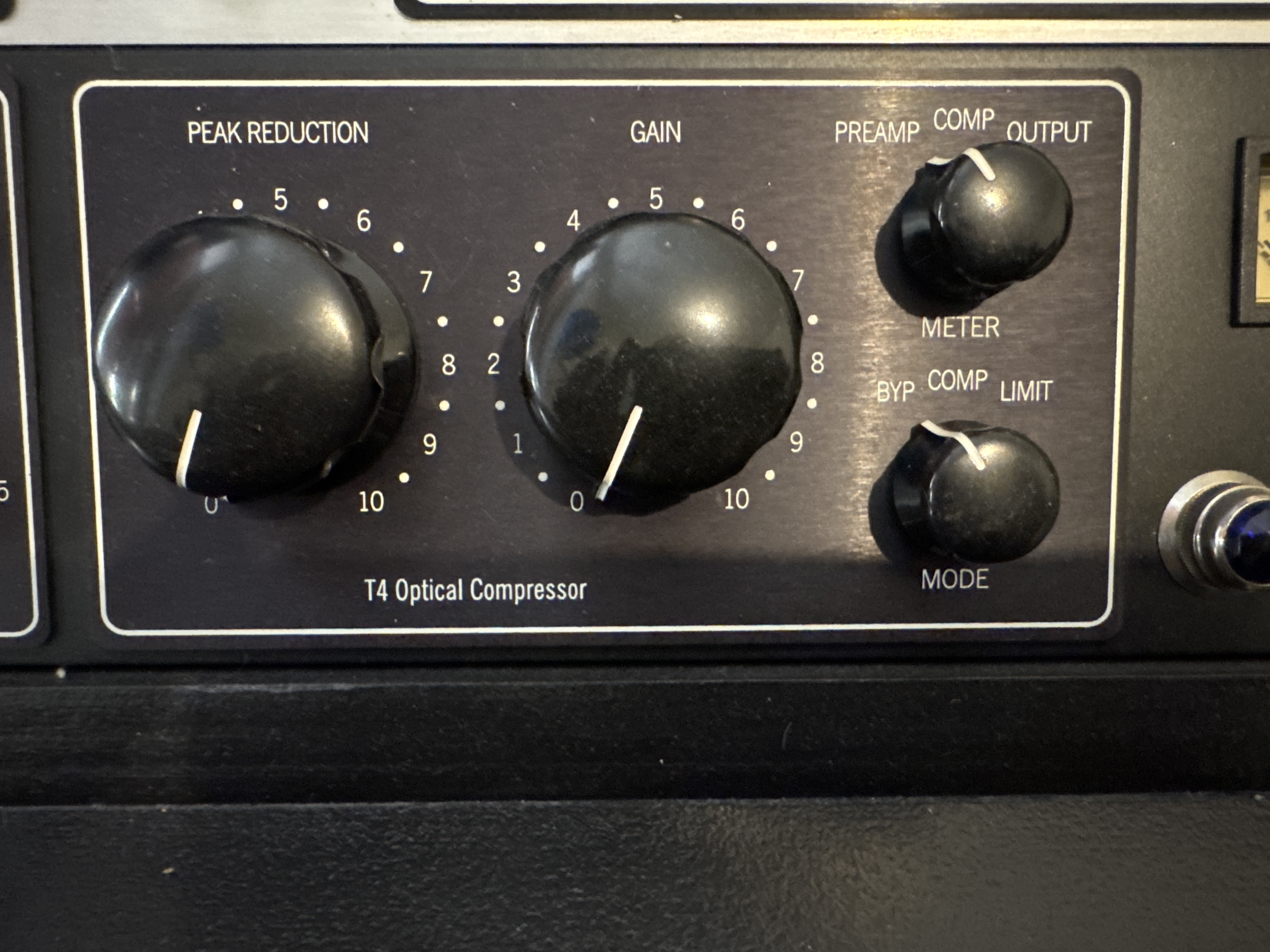 Universal Audio LA610 Signature Edition (25138)