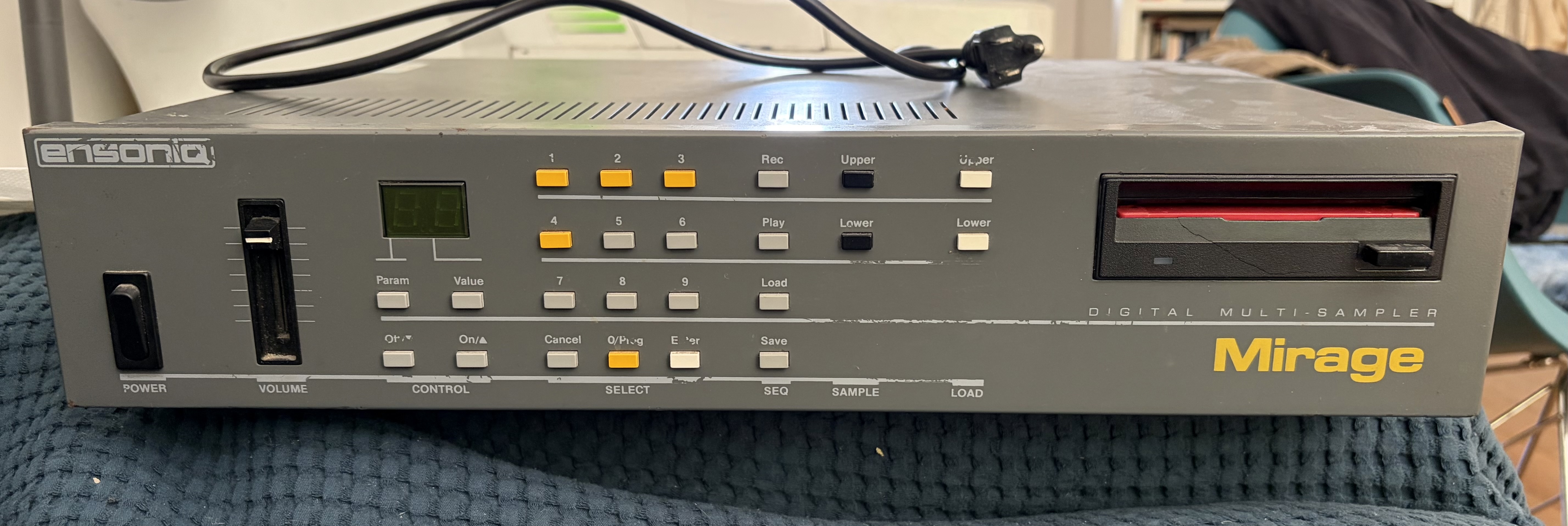 Ensoniq Mirage DMS8 (25132)