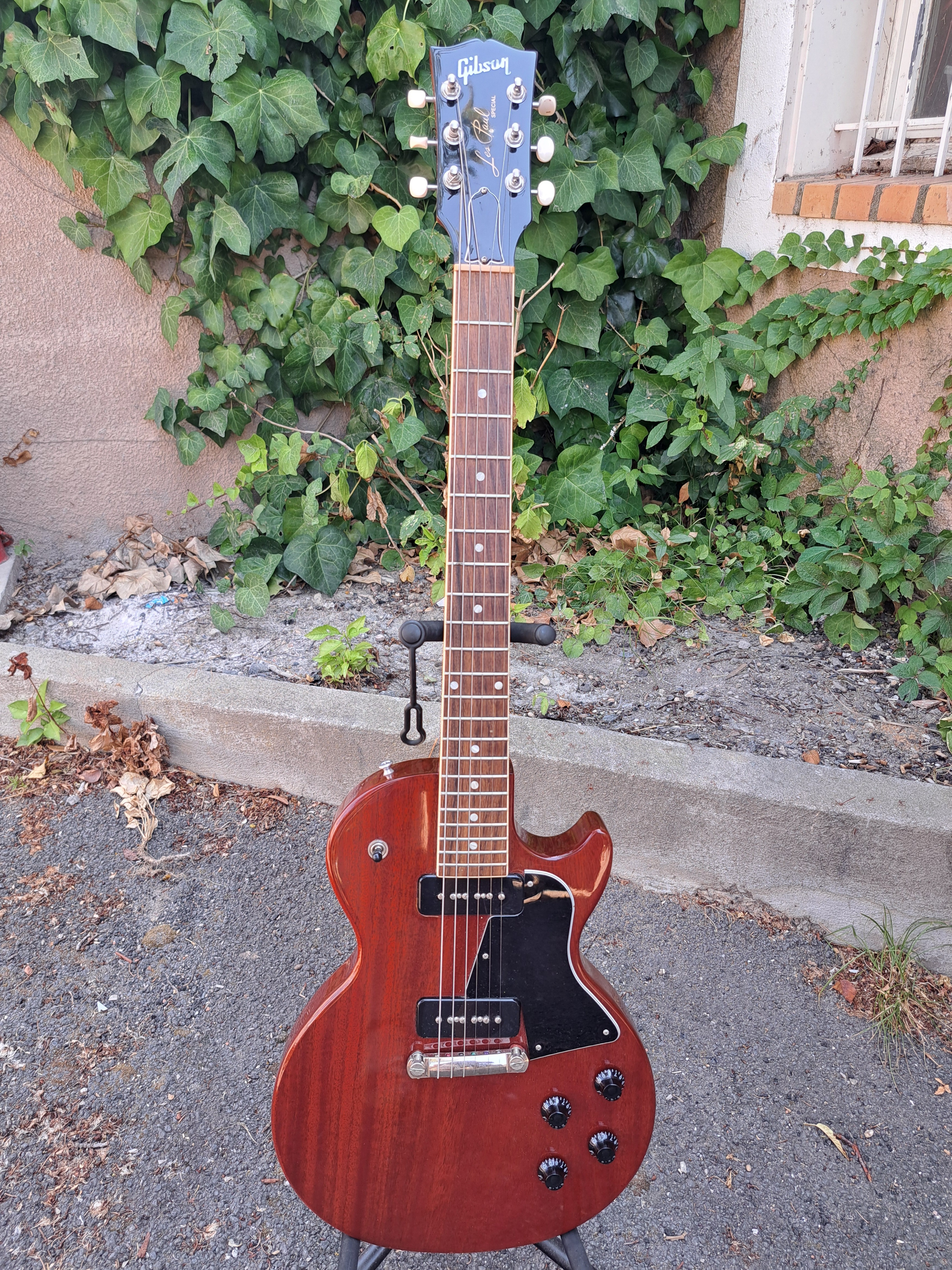 Vends Gibson Les Paul Special Faded 2012 – Made in USA – P90