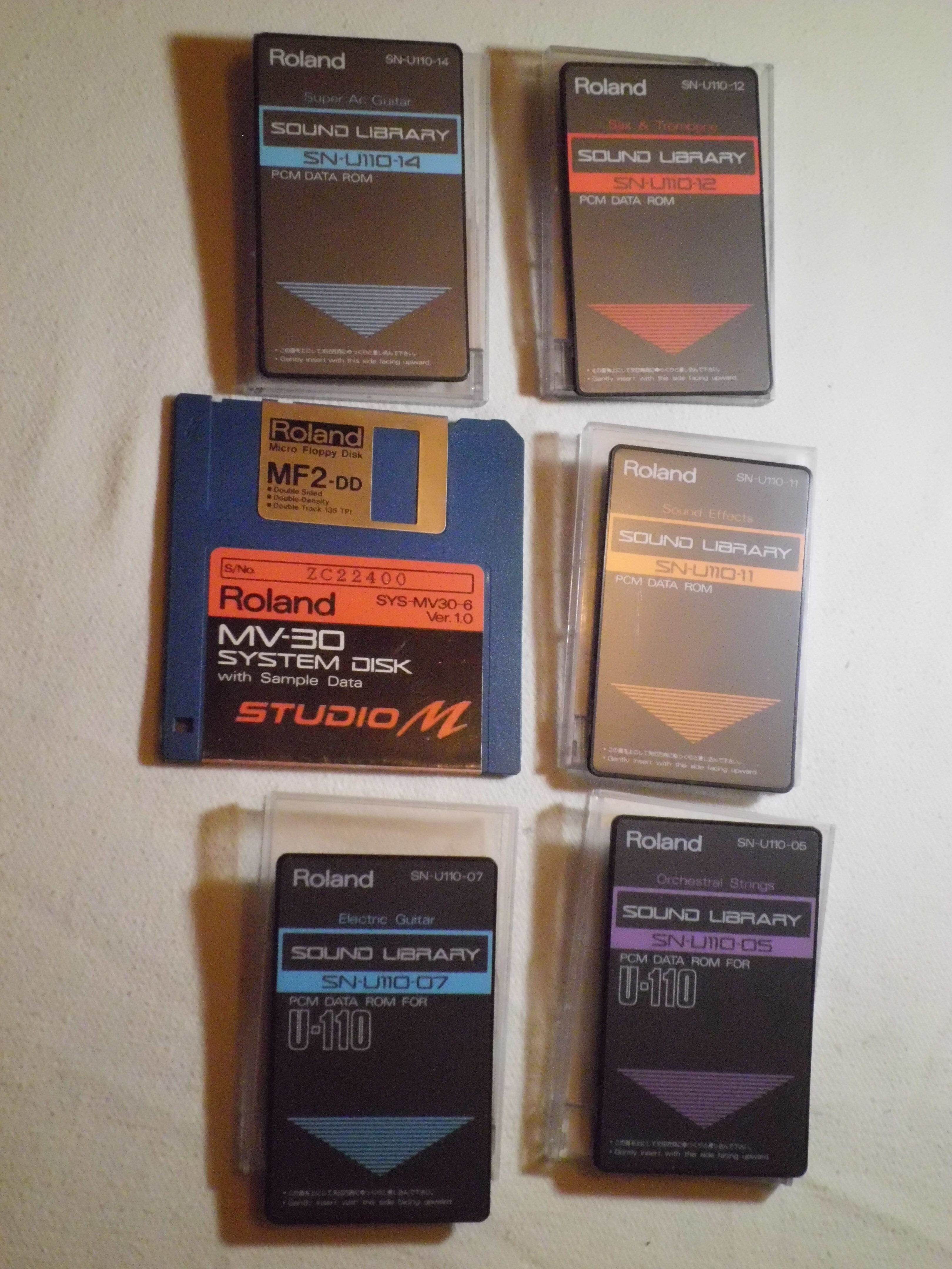Vends 5 cartes Roland SN-U110 (05, 07, 11, 12 et 14)