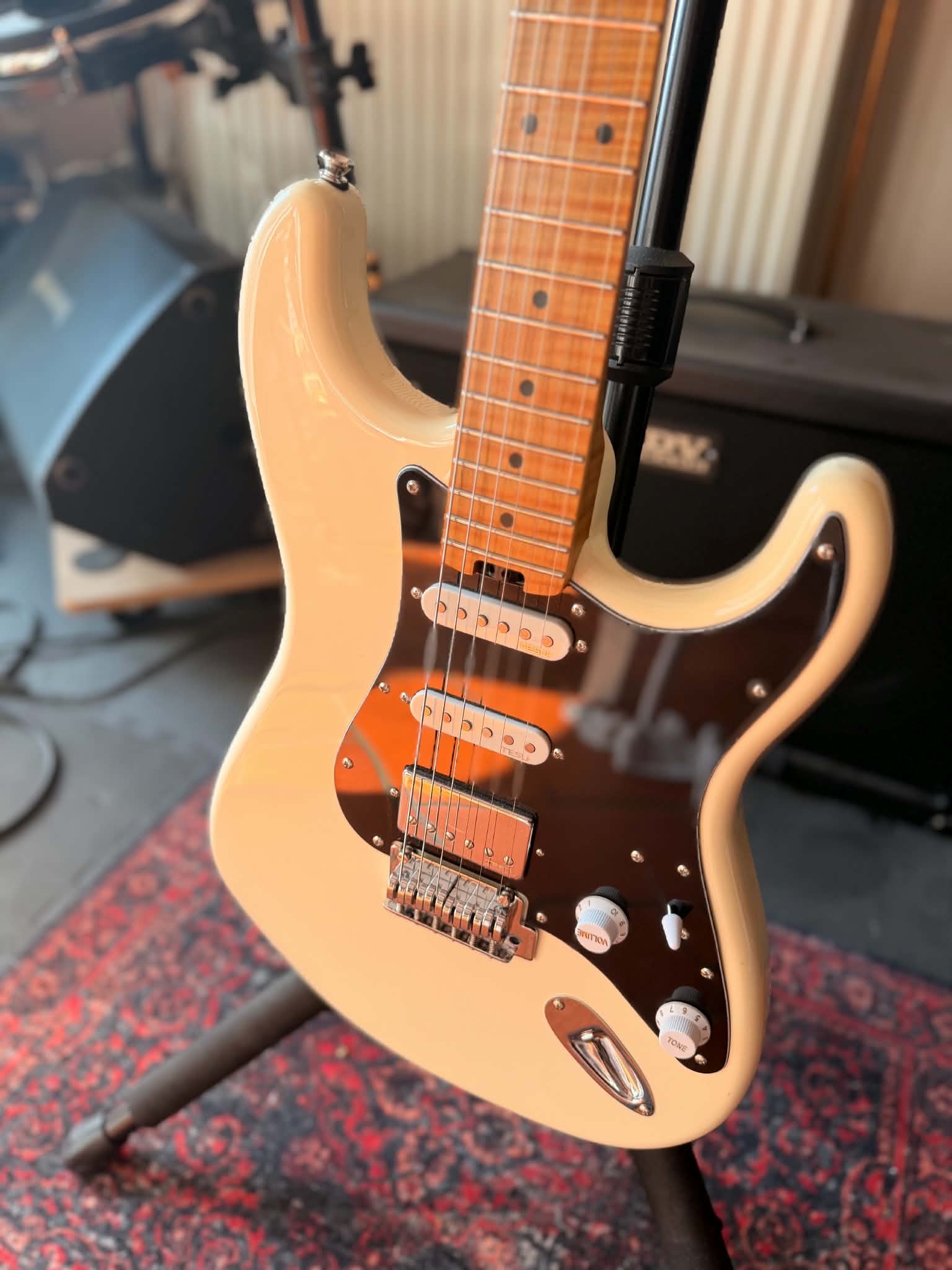 Harley Benton ST-Modern Plus HSS (8612)