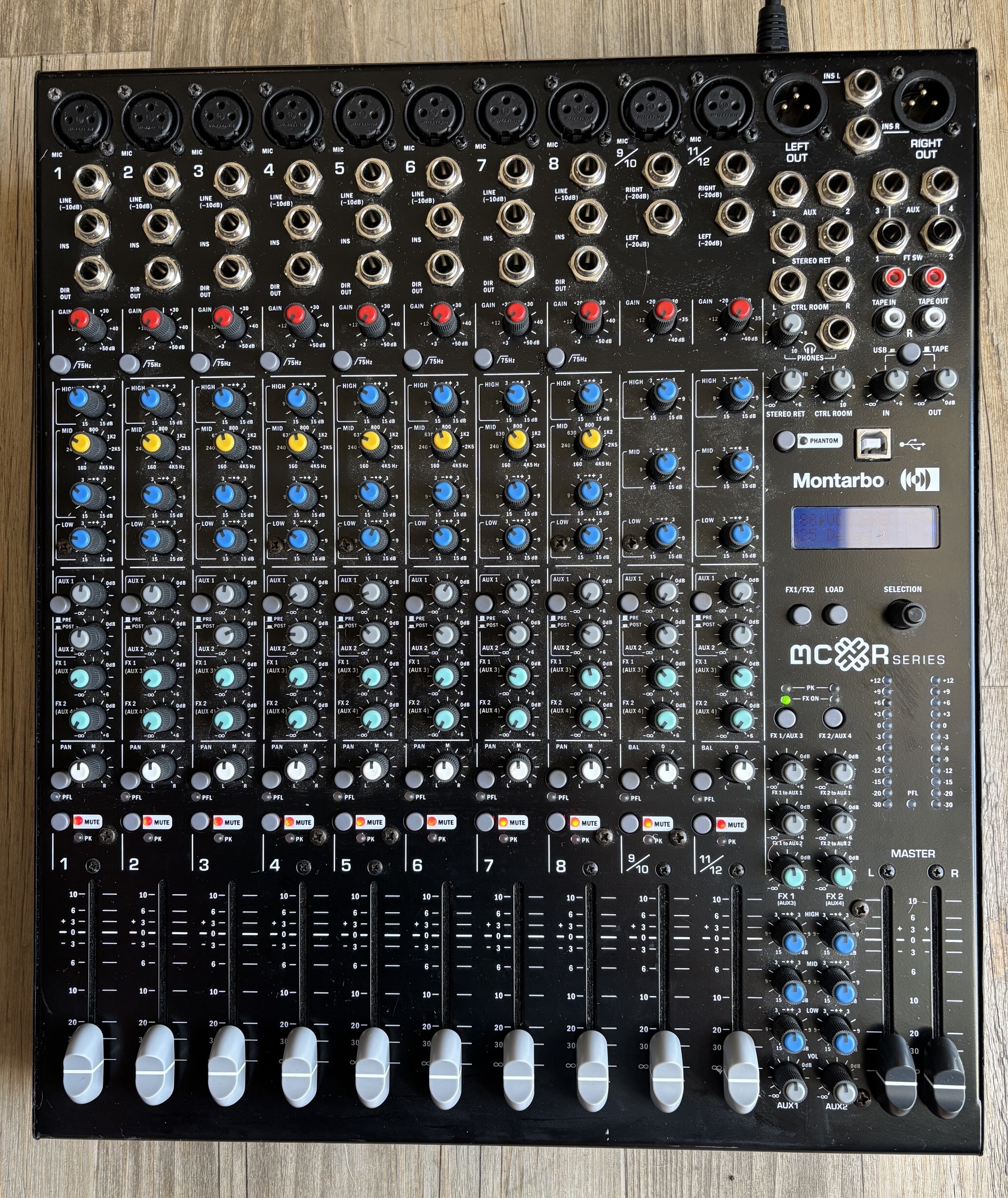 Montarbo MC R12 FX – Console de mixage Live Pro 10 micros + 4 AUX + 2 DSP