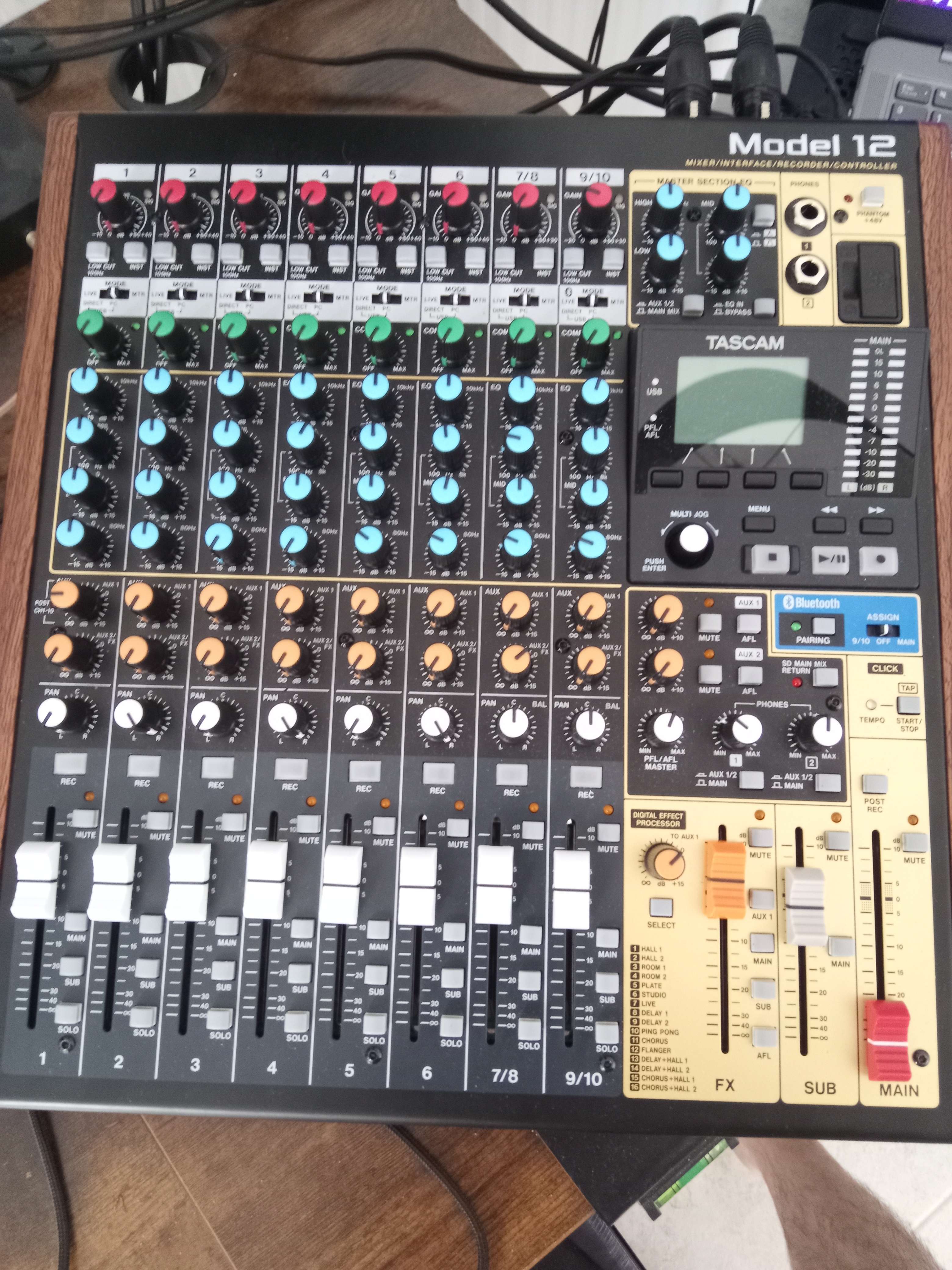 Tascam Model 12 (2025) Decksaver & Sac de transport
