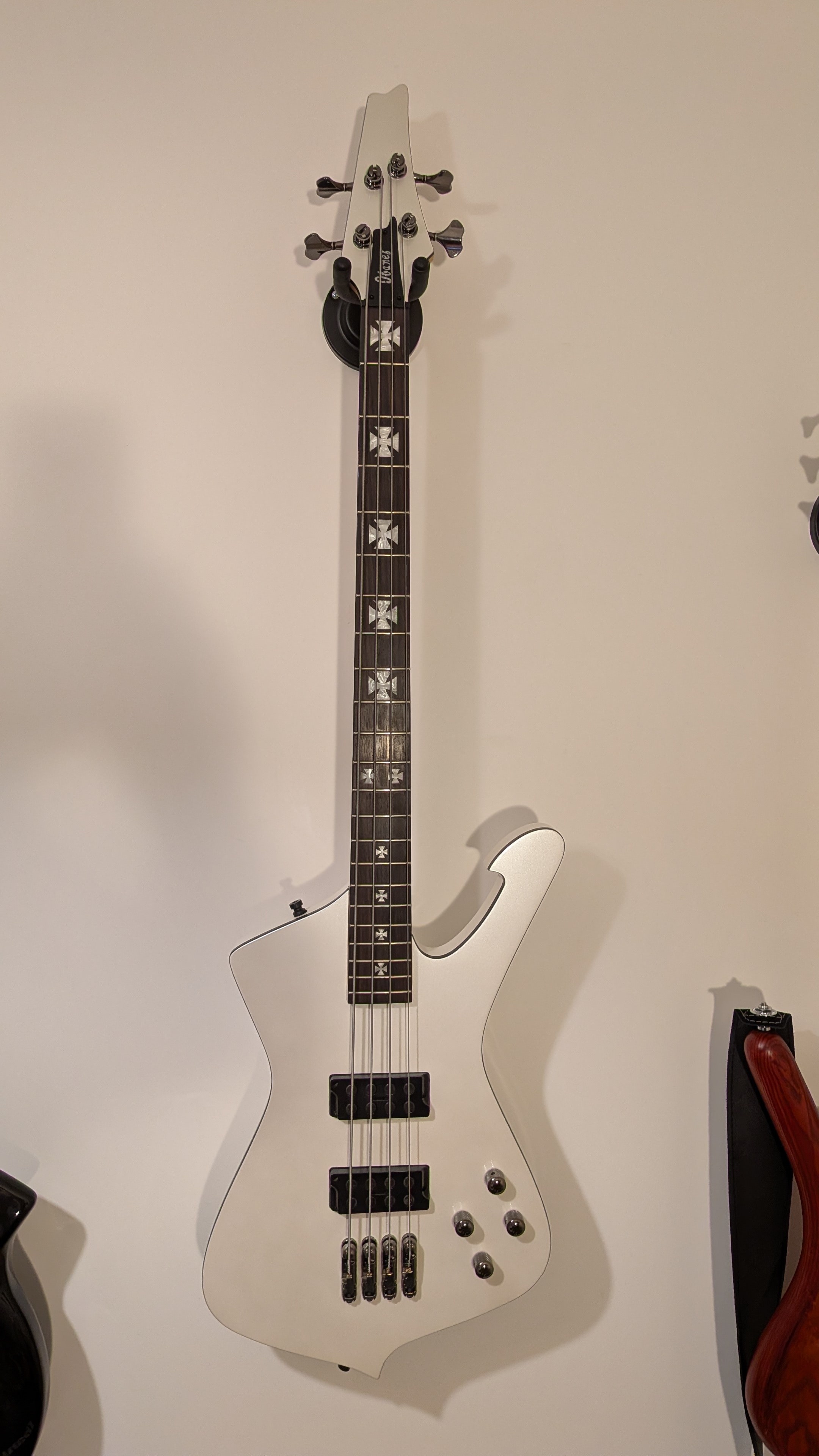 Ibanez SDB3 Sharlee D'Angelo Signature Iceman Bass
