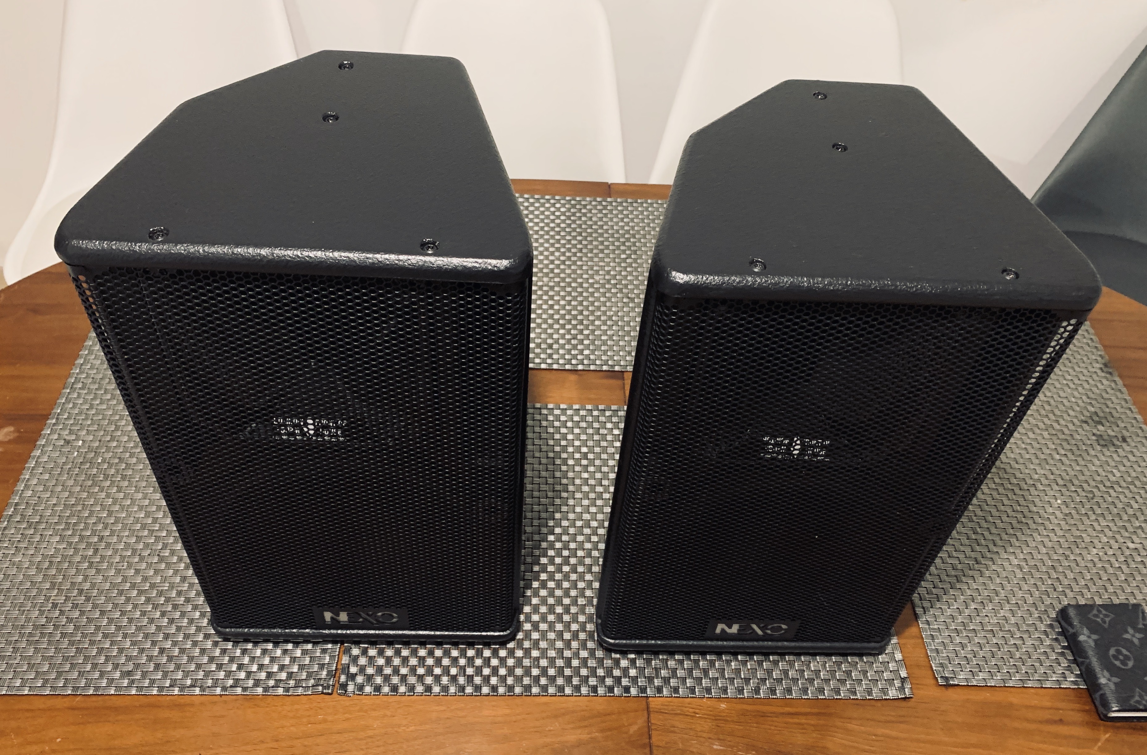 nexo-ps8-r2-6285150