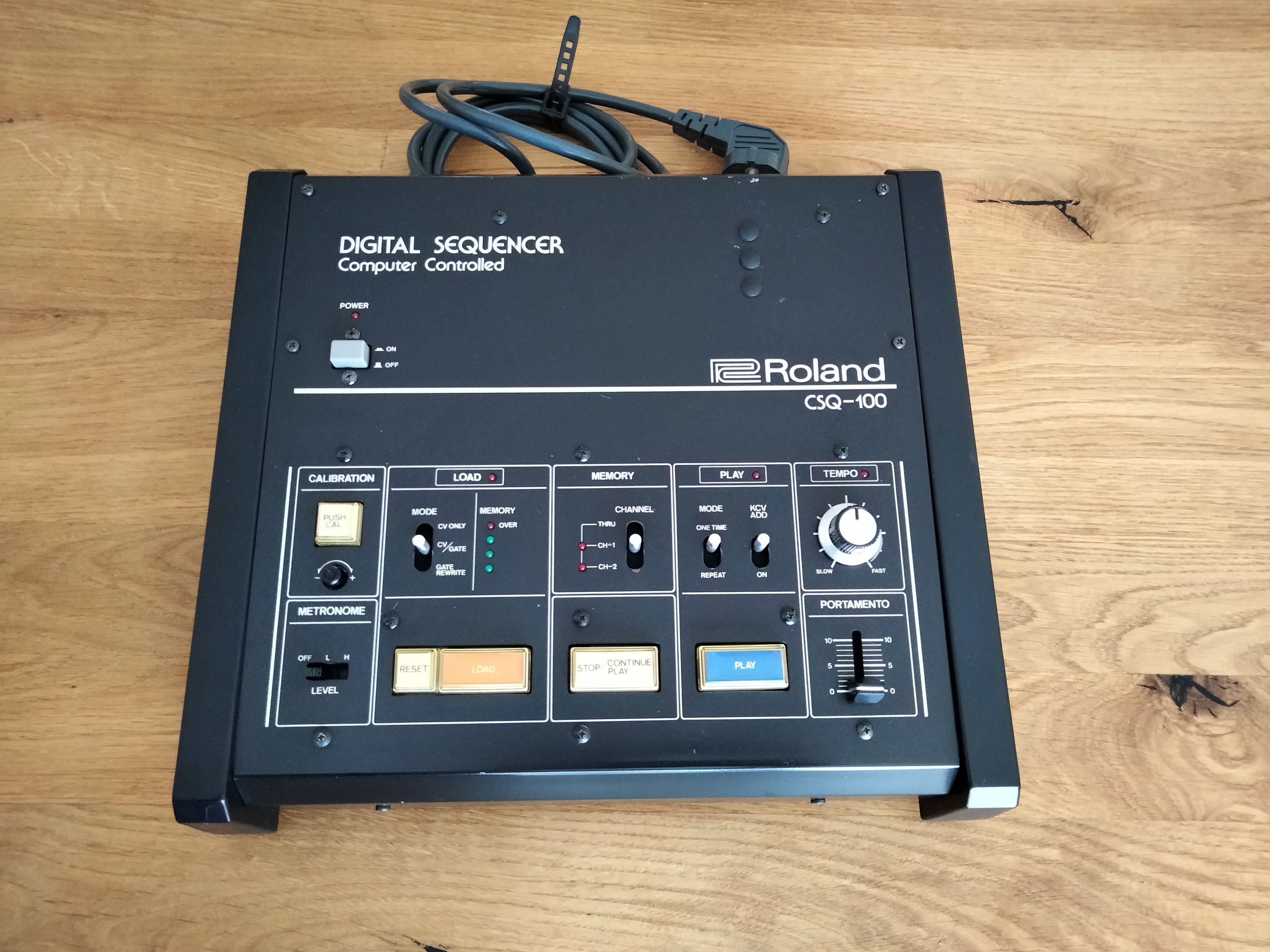 Roland CSQ-100