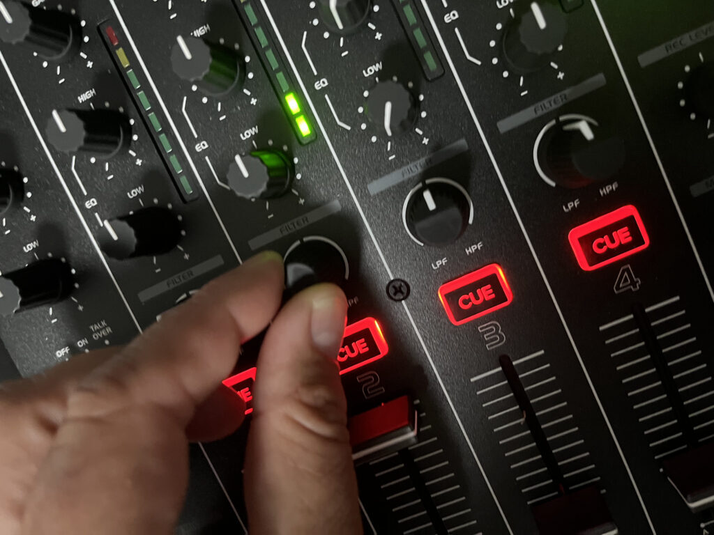 OMNITRONIC12