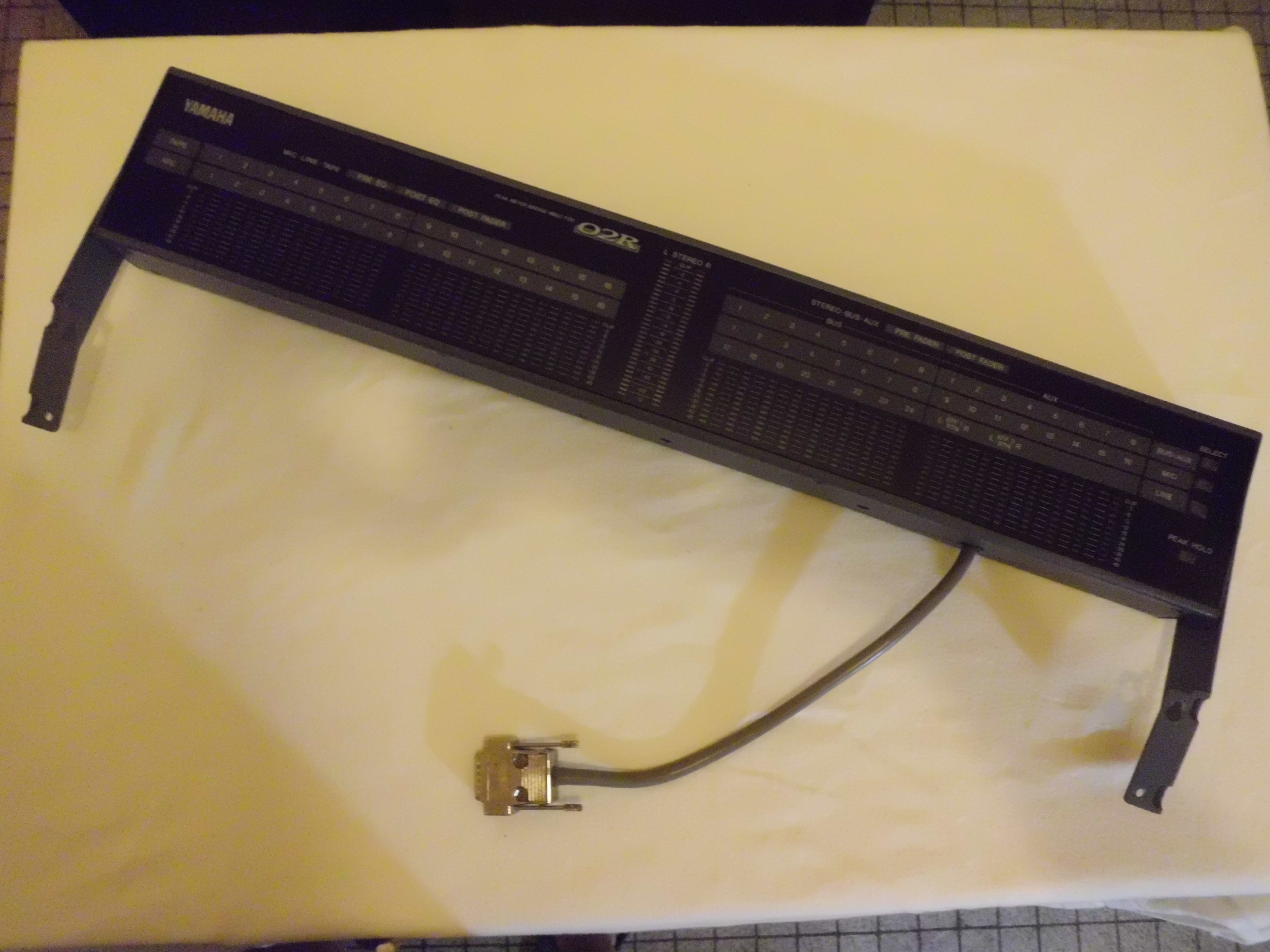 Vends bargraph Yamaha MB02R pour console 02R (fdp compris)