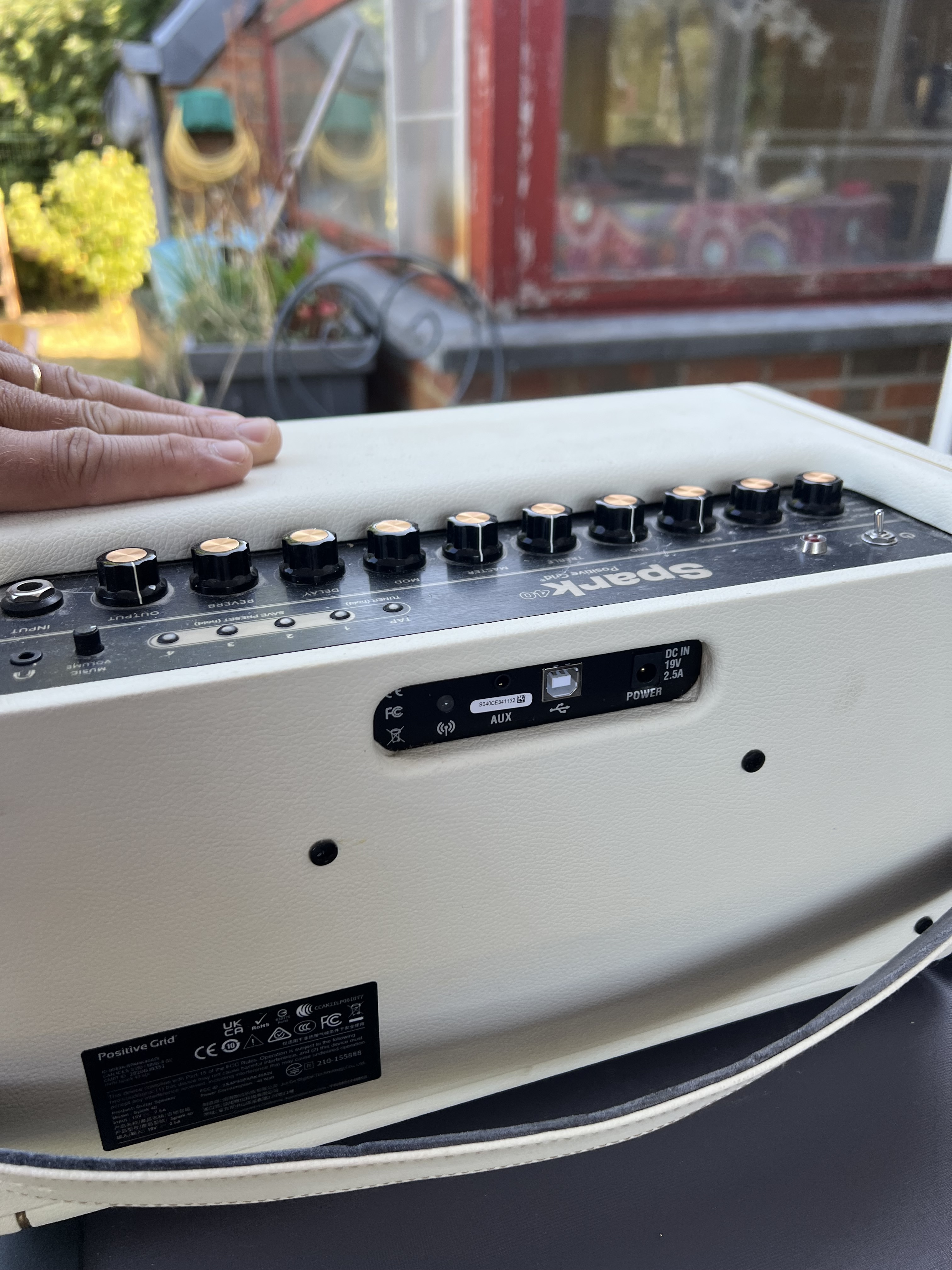 Positive grid SPARK 40 White en parfait état 