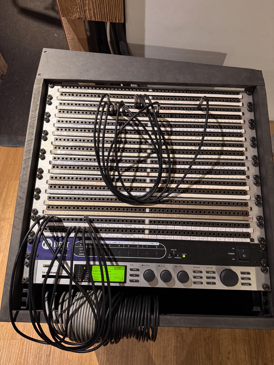 Console Neve VR 0887 Large