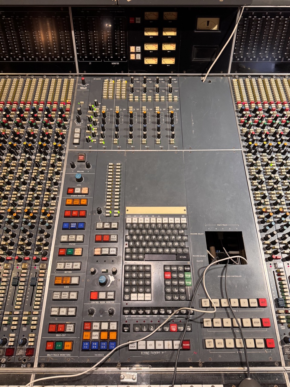 Console Neve VR 0894 Large