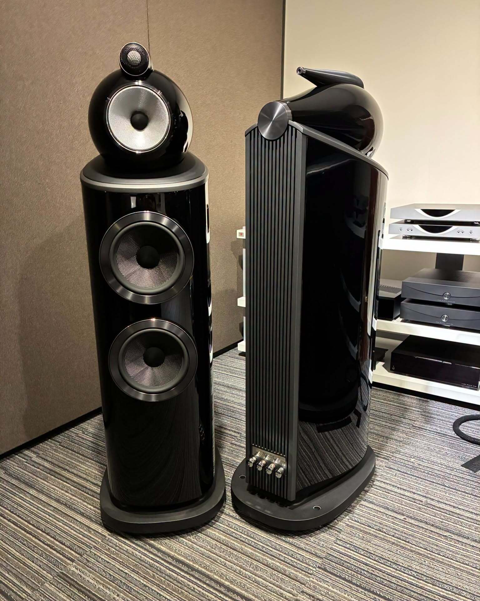 Bowers & Wilkins (pair) 803 D4