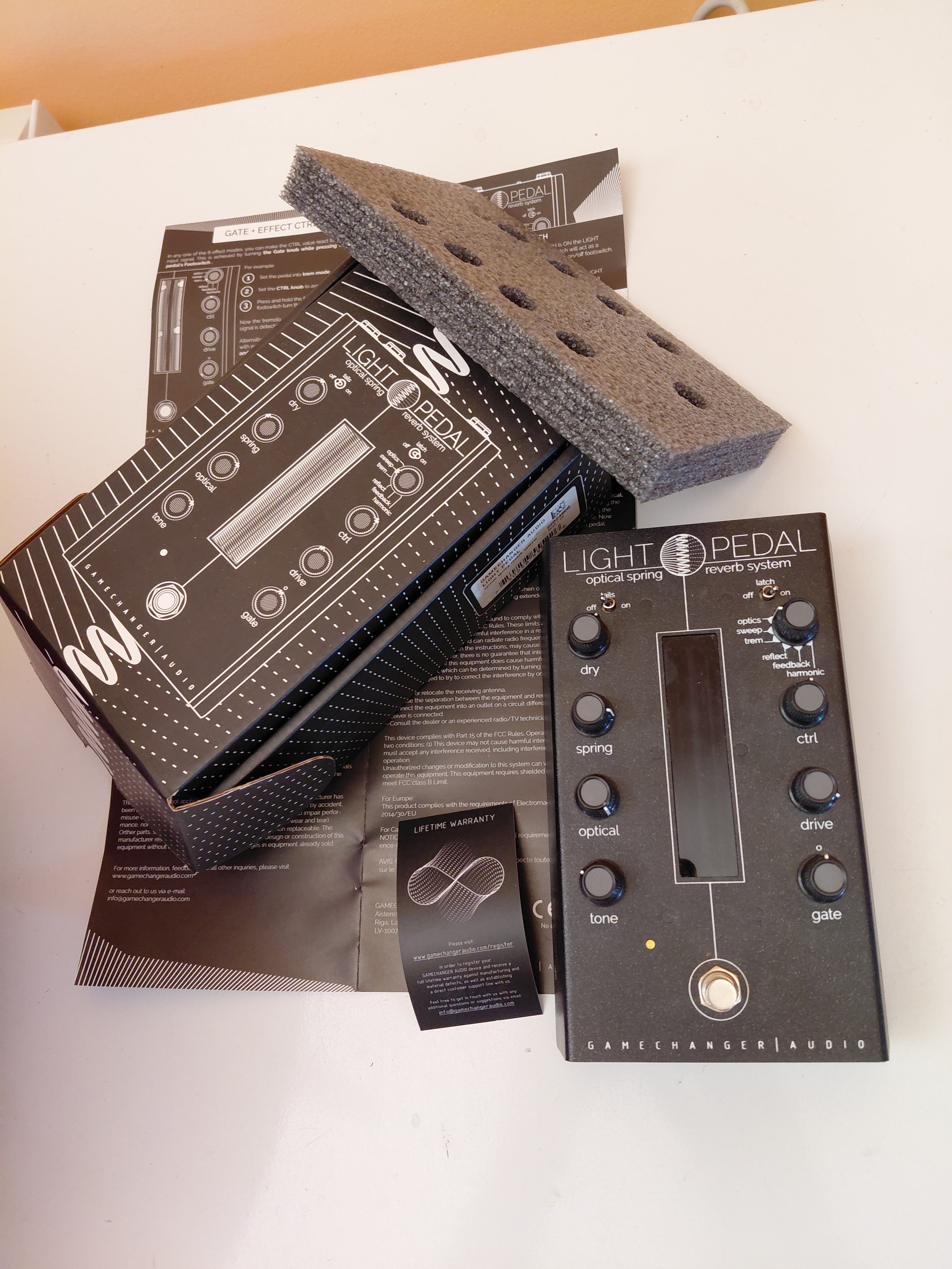 GCA LIGHT PEDAL