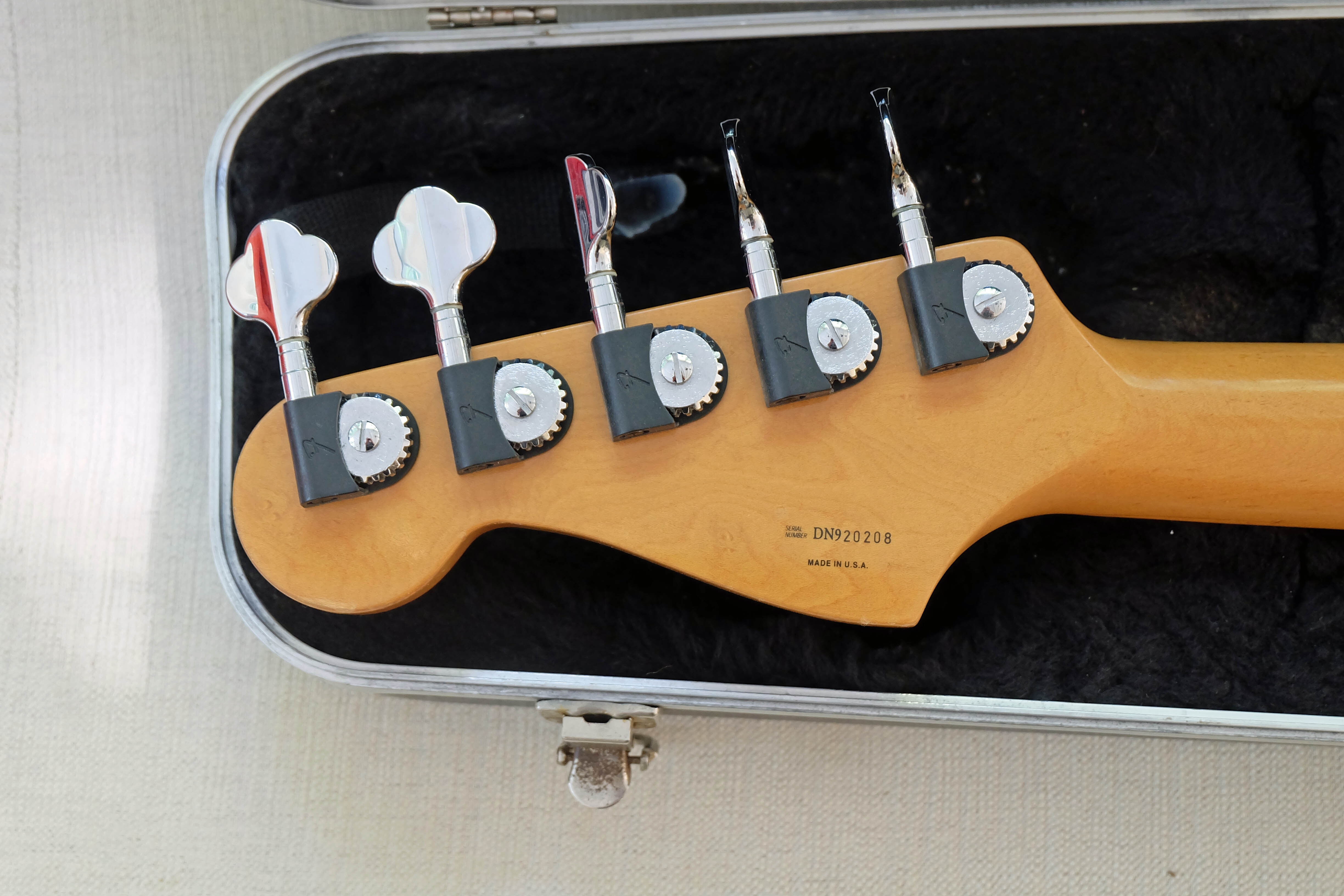 fender 4
