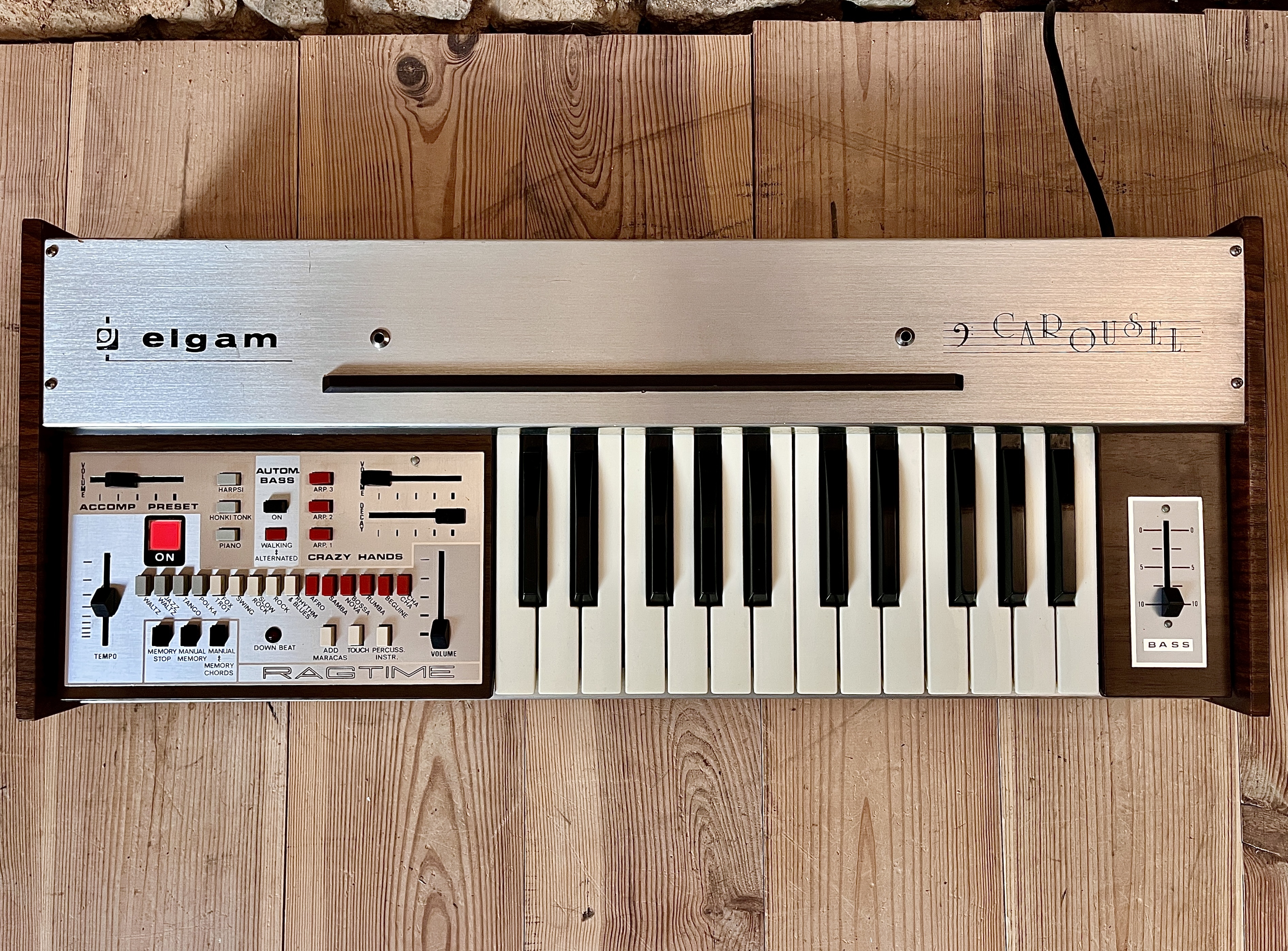 Elgam Carousel (49099)
