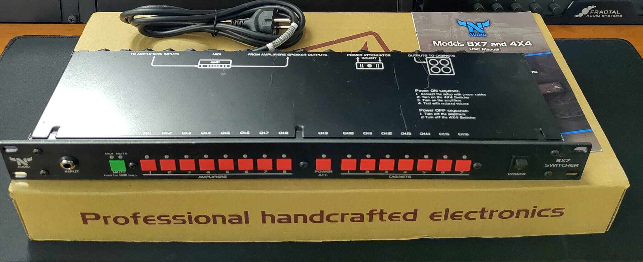 N-Audio 8x7 guitar amp/cab switcher