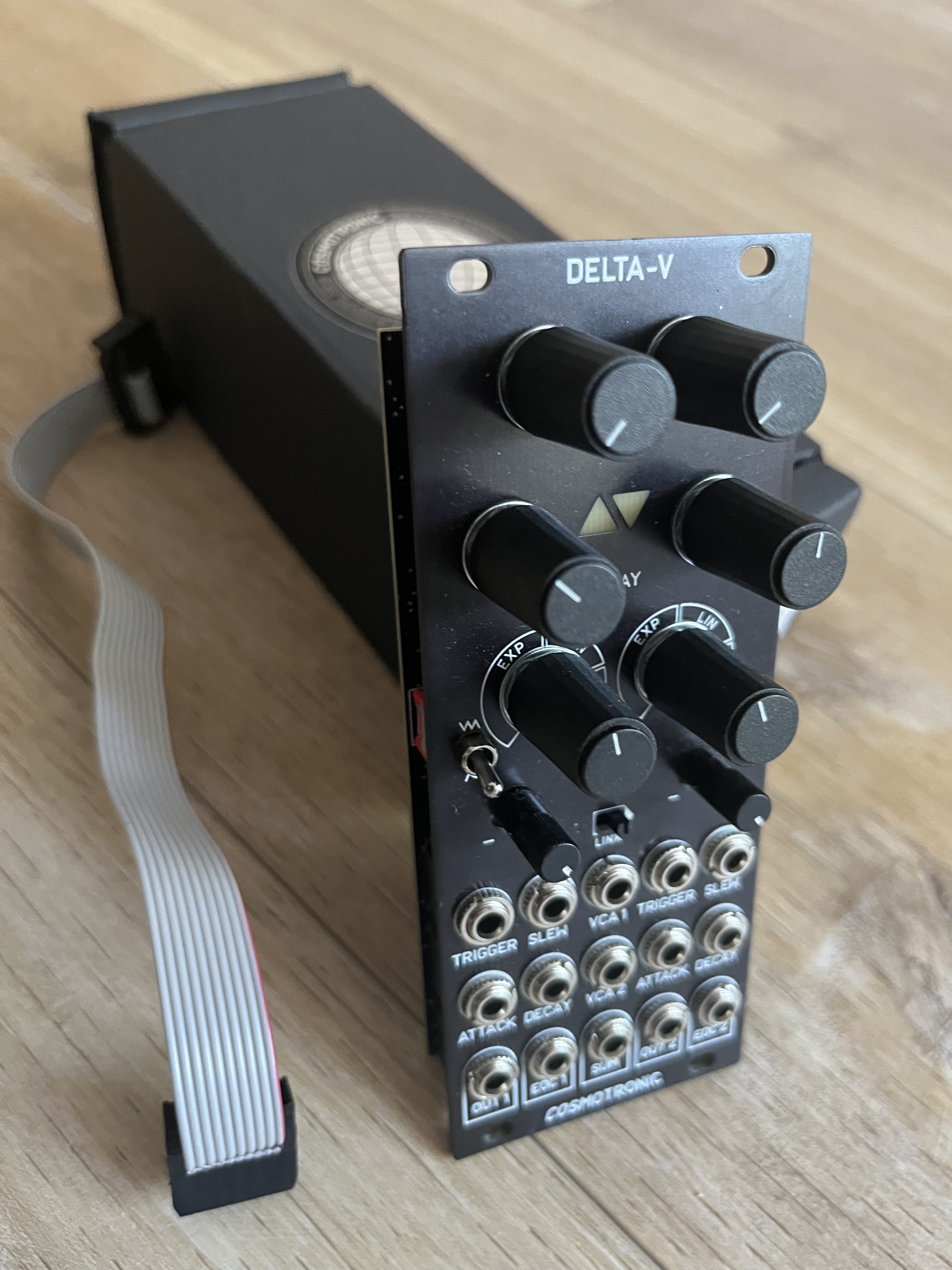 Vends Cosmotronic Delta-V