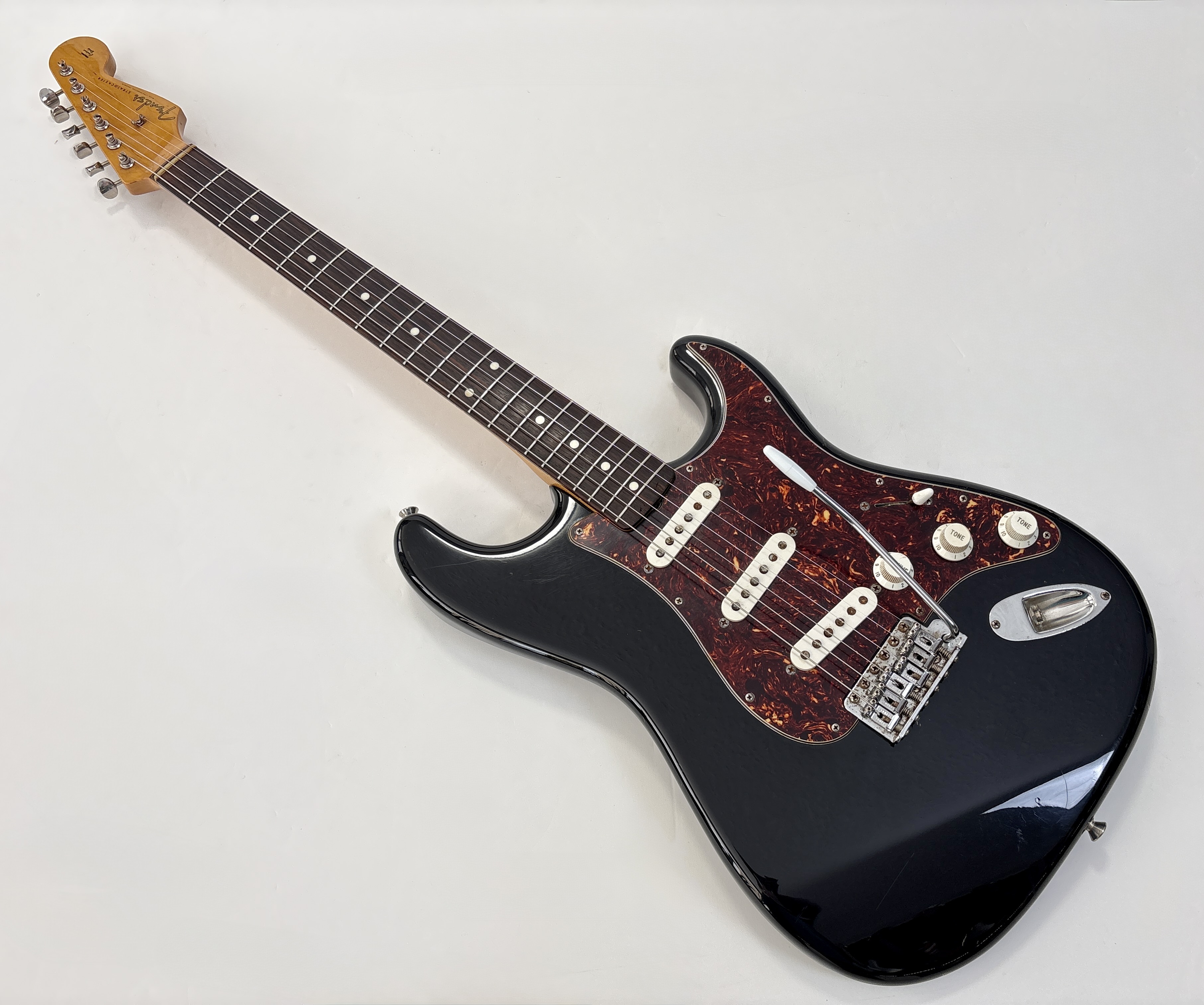 Fender ST62-xx (87527)